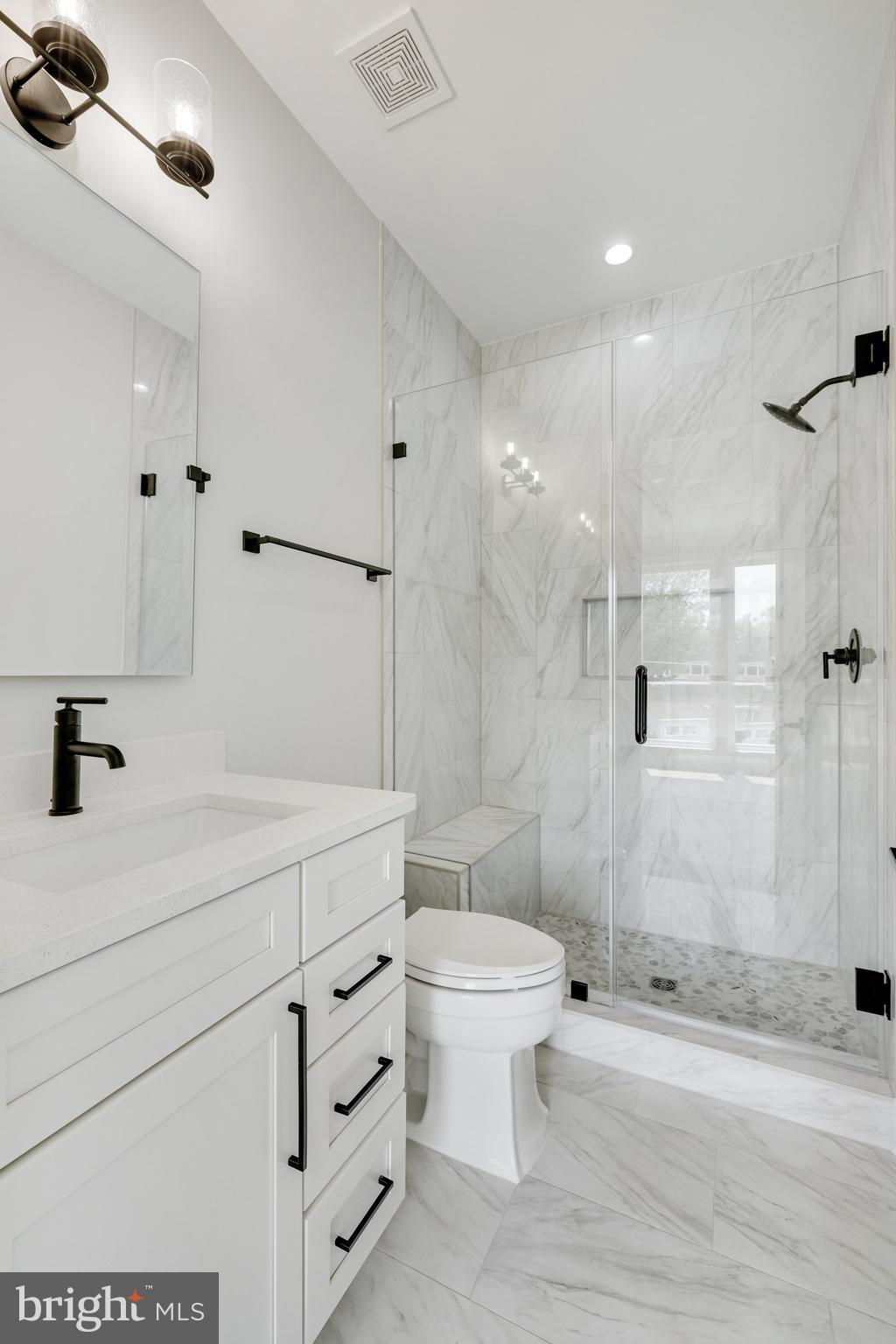 EAST VIENNA WOODS - Residential