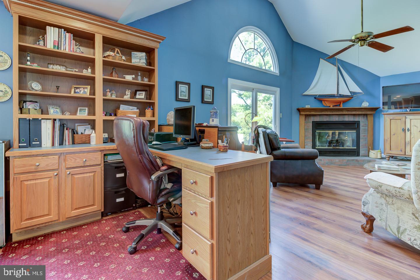 MEADOW WOODS - Residential