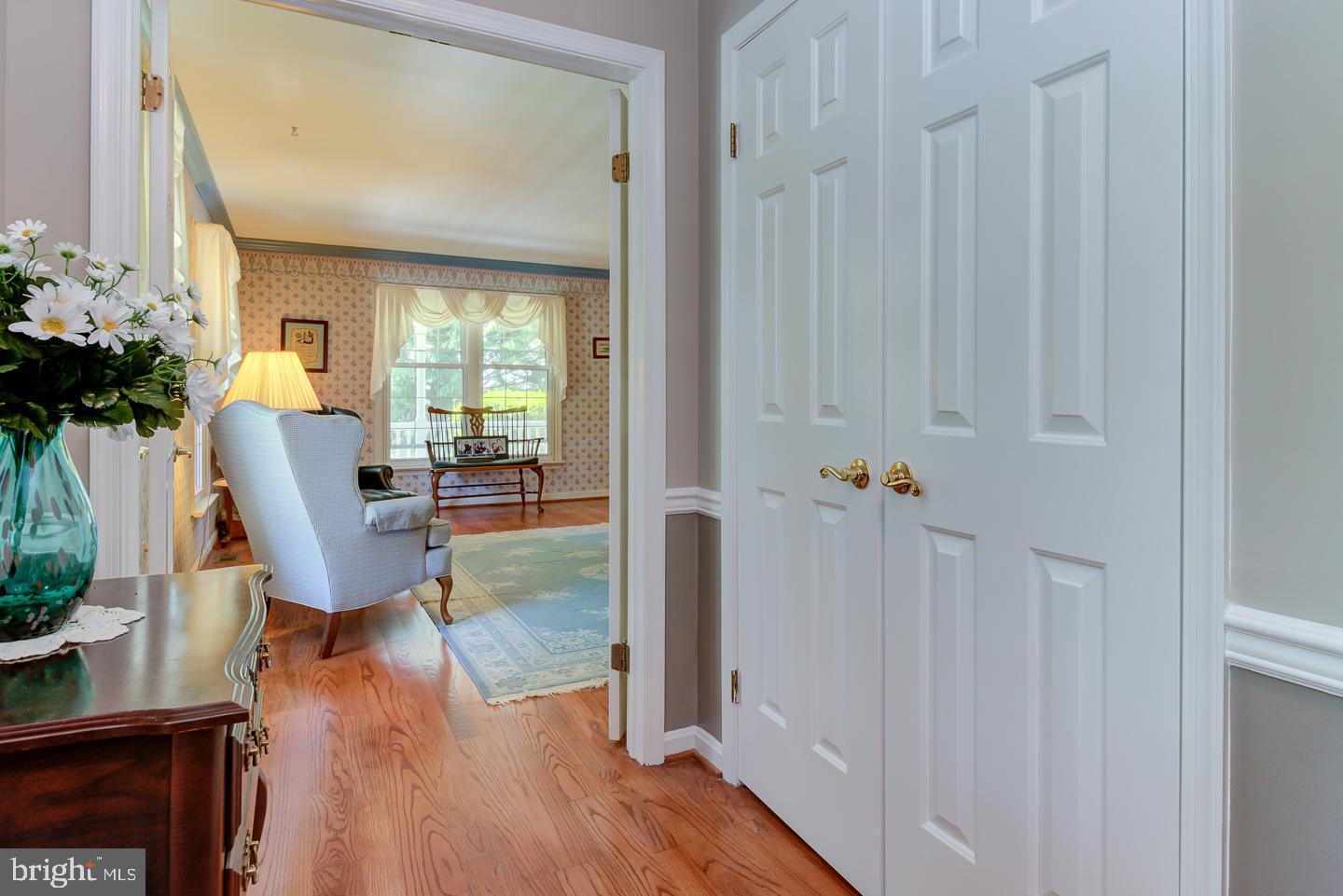 MEADOW WOODS - Residential