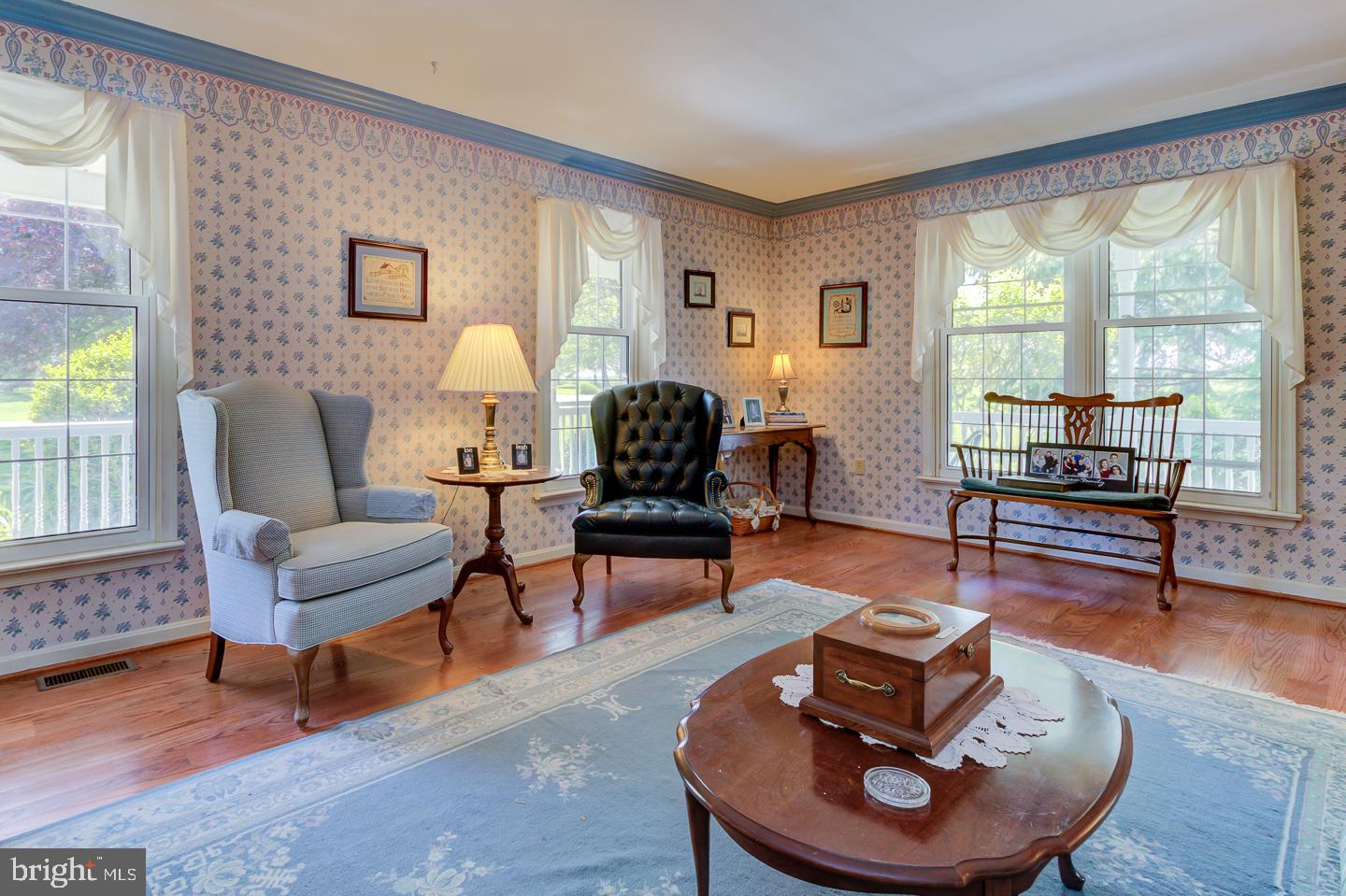 MEADOW WOODS - Residential