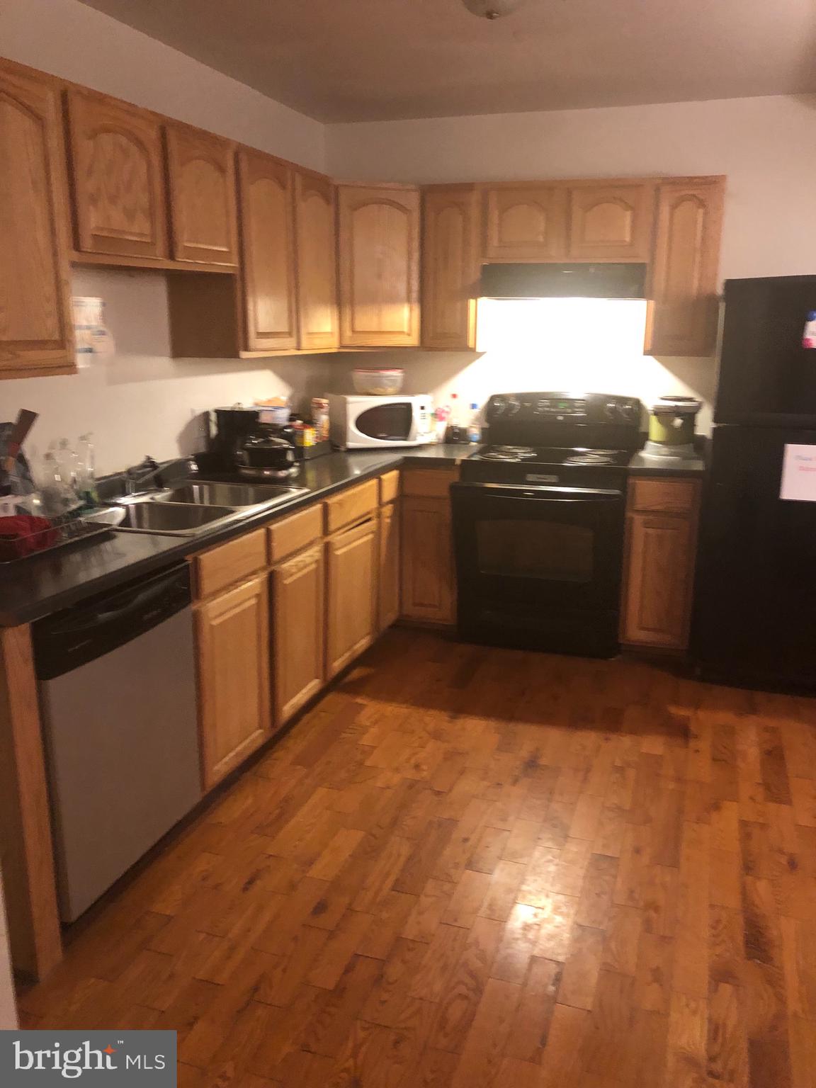 PENN NORTH - Residential Lease