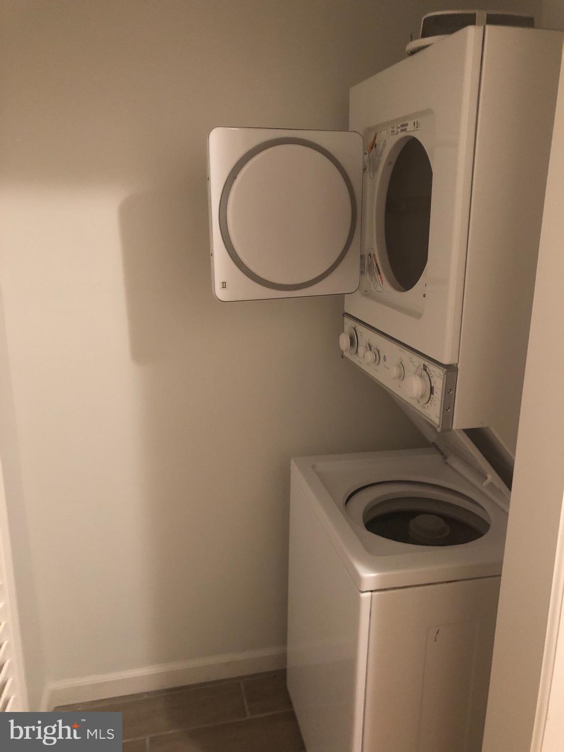 PENN NORTH - Residential Lease