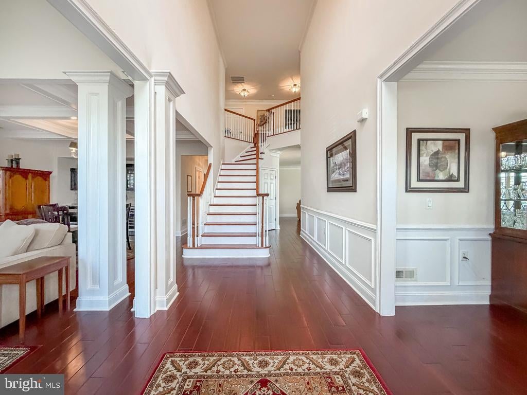 124 THORNHILL LANE