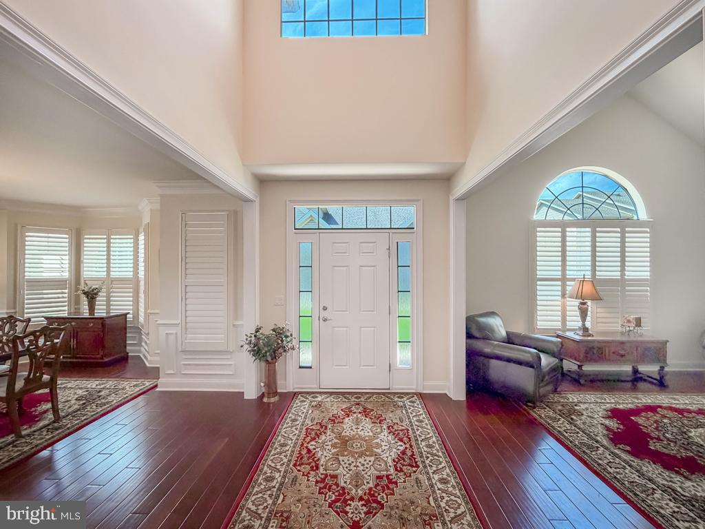 124 THORNHILL LANE