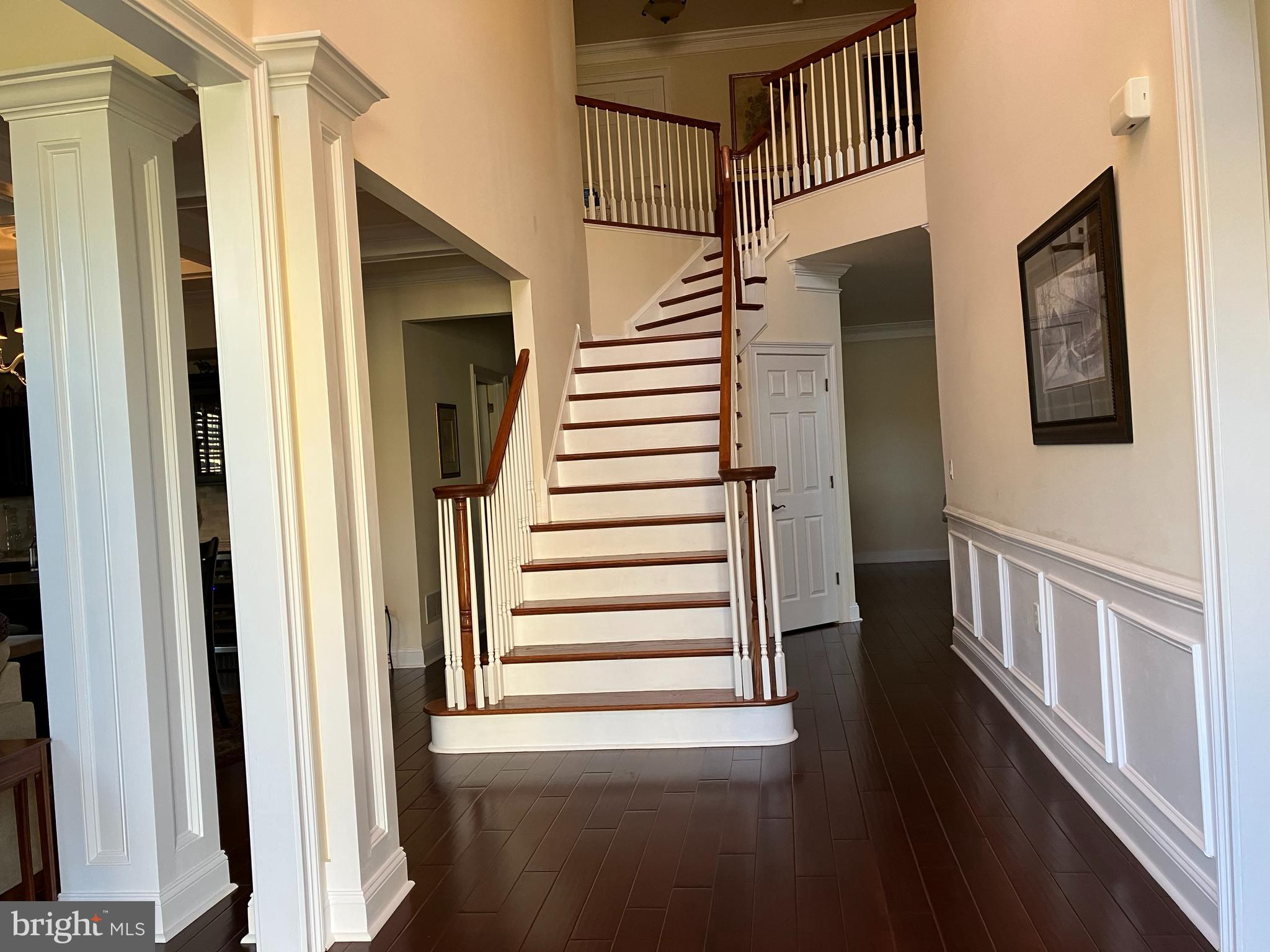 124 THORNHILL LANE