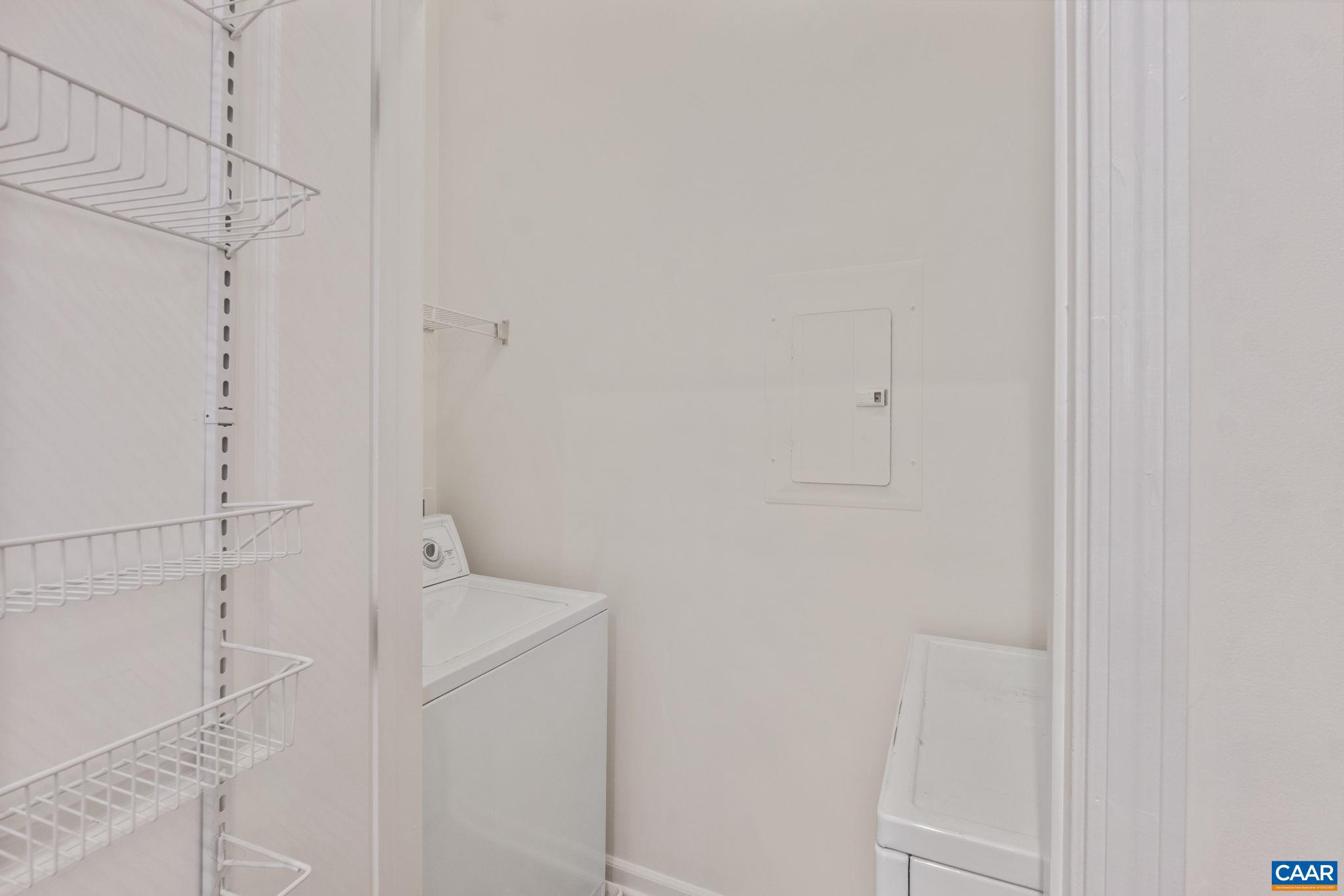 WALKER SQUARE CONDOS - Residential