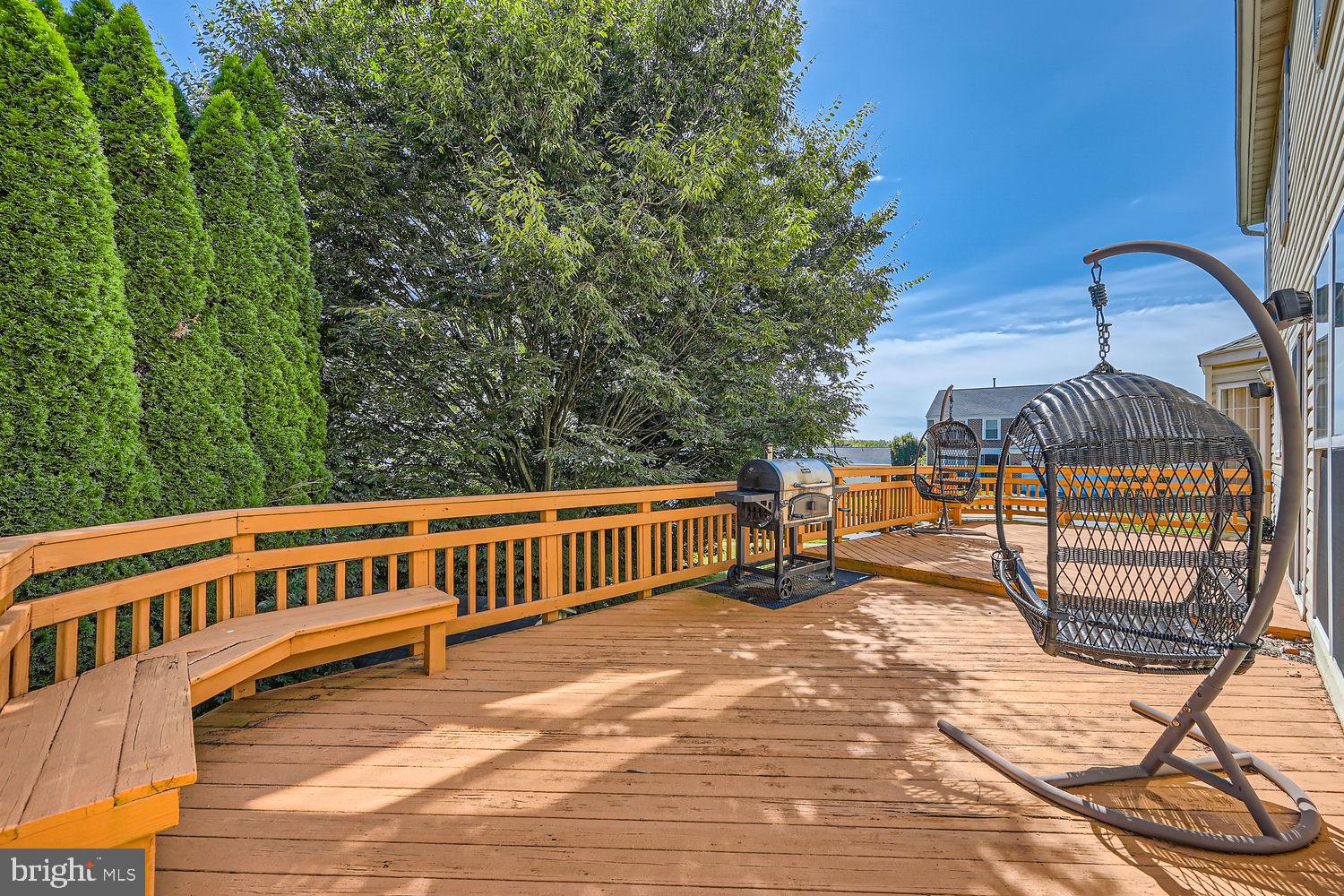 ROLLING RIDGE - Residential