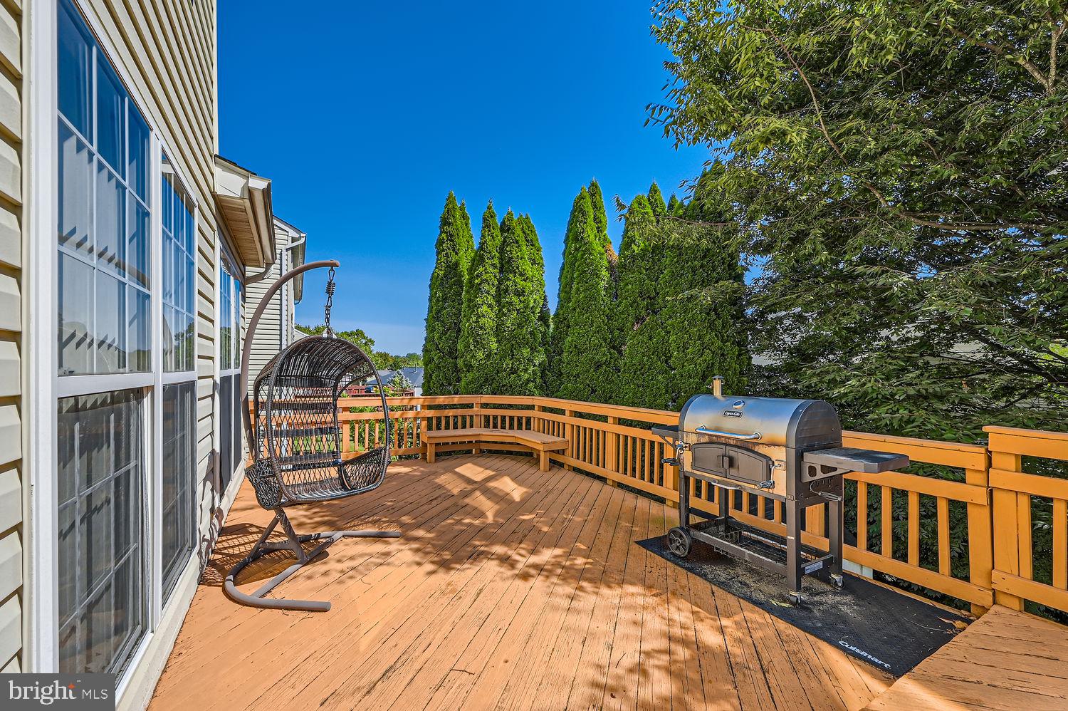 ROLLING RIDGE - Residential