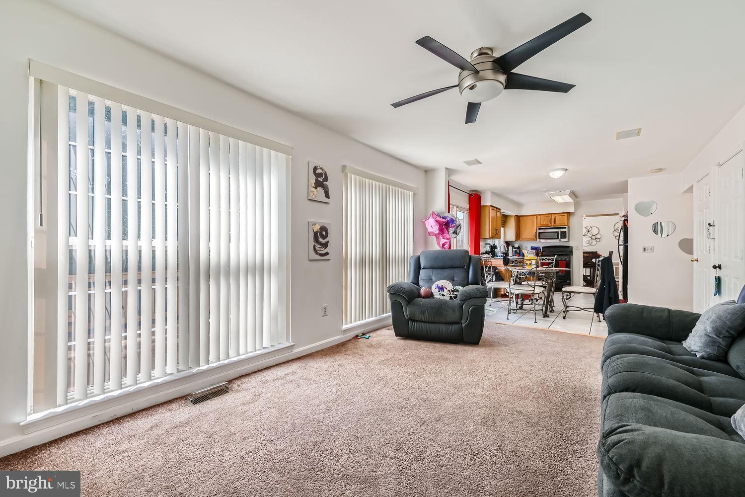 ROLLING RIDGE - Residential