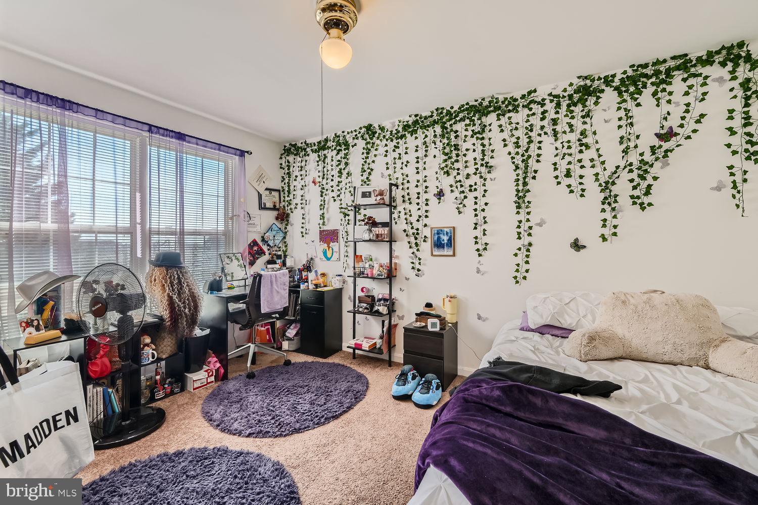 ROLLING RIDGE - Residential