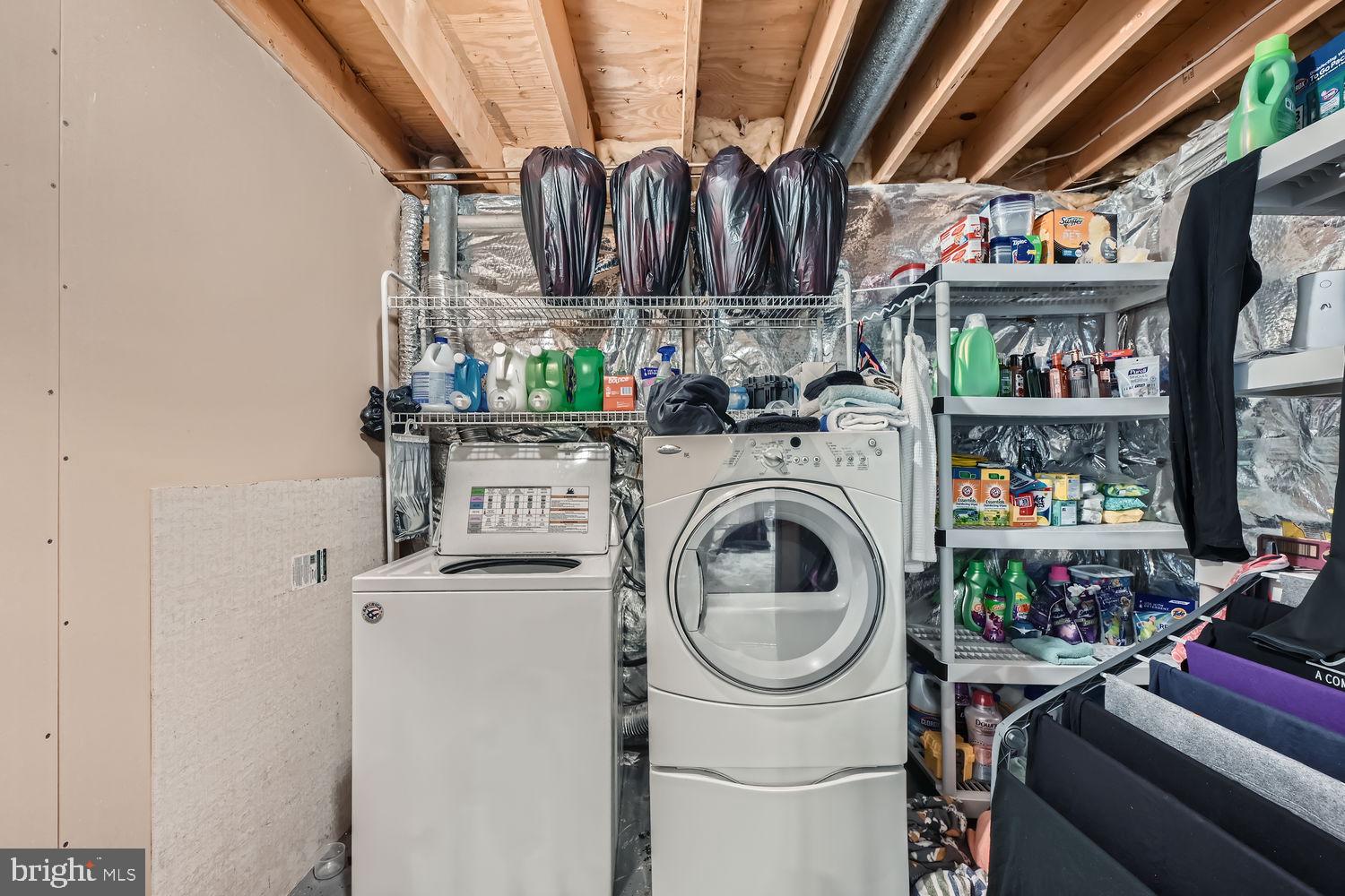 ROLLING RIDGE - Residential