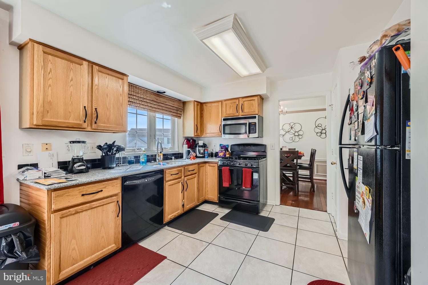 ROLLING RIDGE - Residential