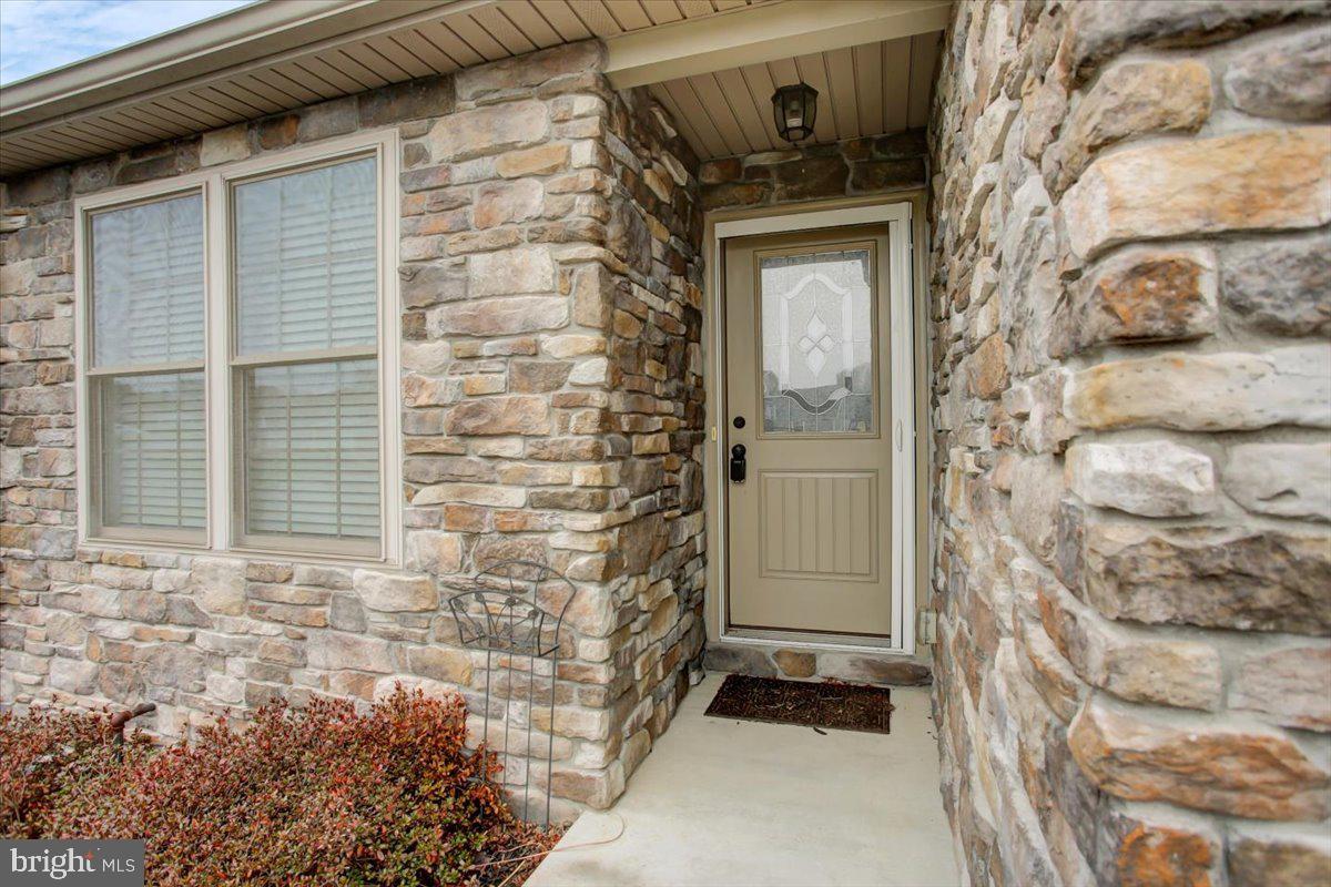 MOUNTAIN VIEW - Residential