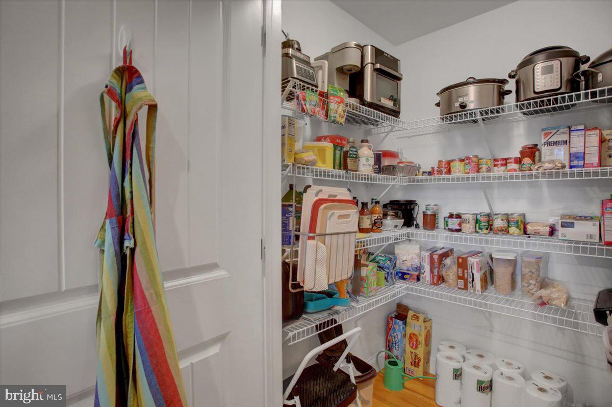 MOUNTAIN VIEW - Residential