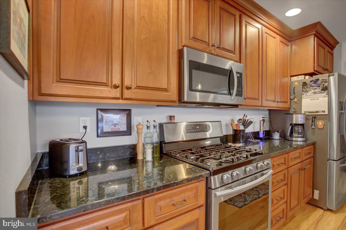 MOUNTAIN VIEW - Residential