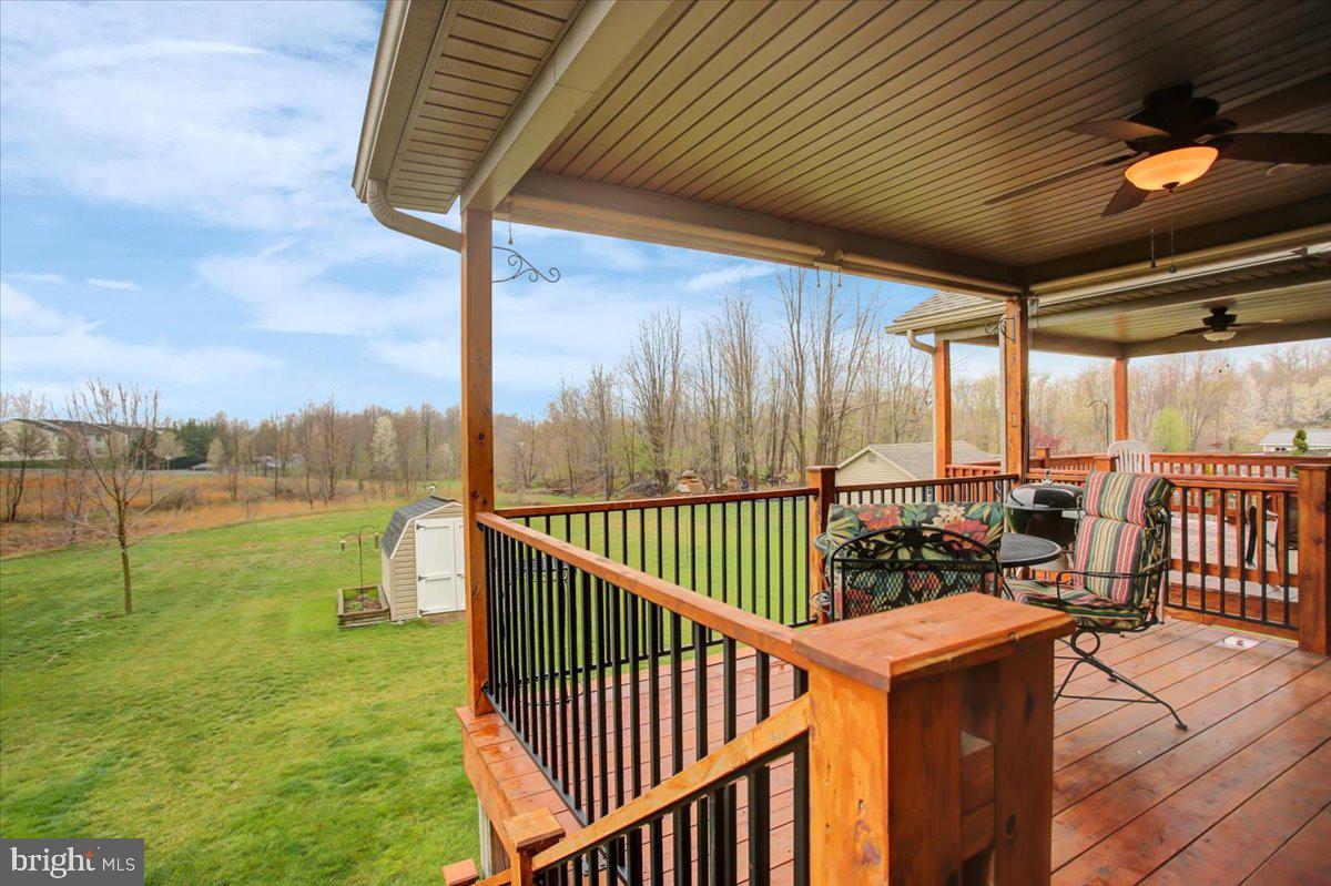 MOUNTAIN VIEW - Residential