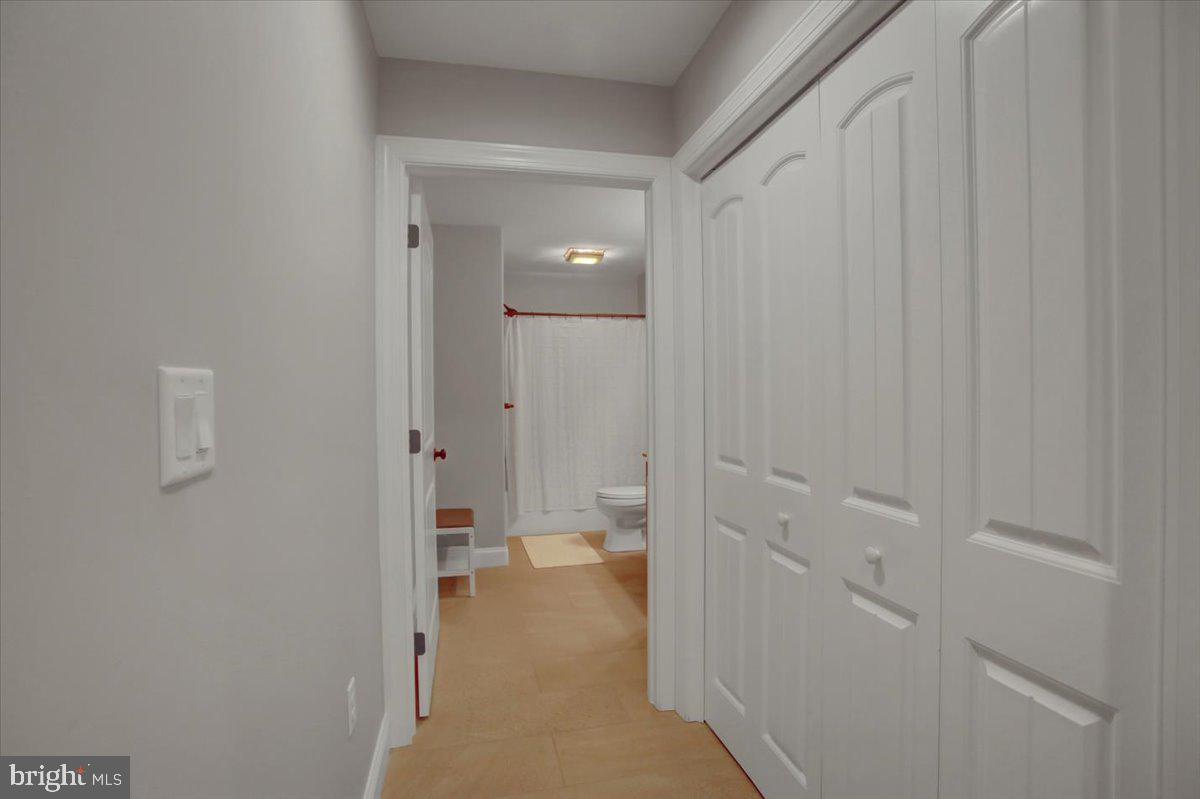 MOUNTAIN VIEW - Residential