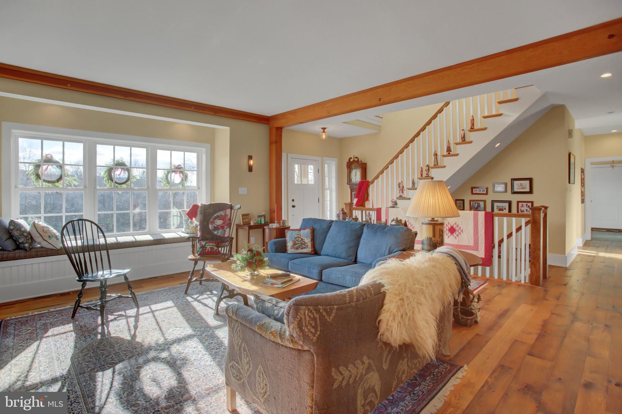 WHITETAIL MOUNTAINSIDE HOMES - Residential