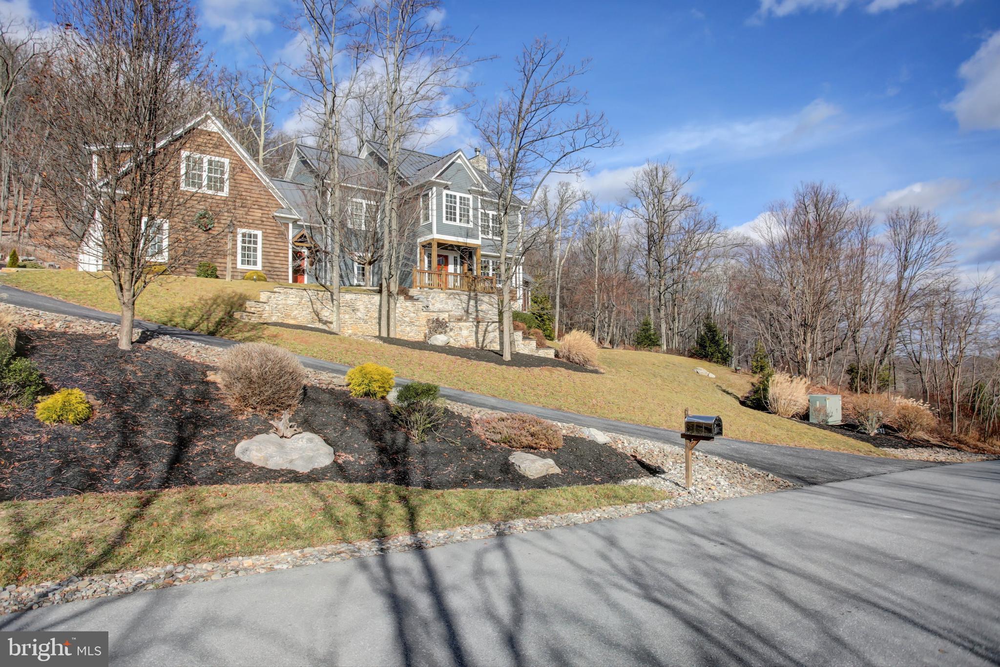 12101 MOUNTAINSIDE DRIVE