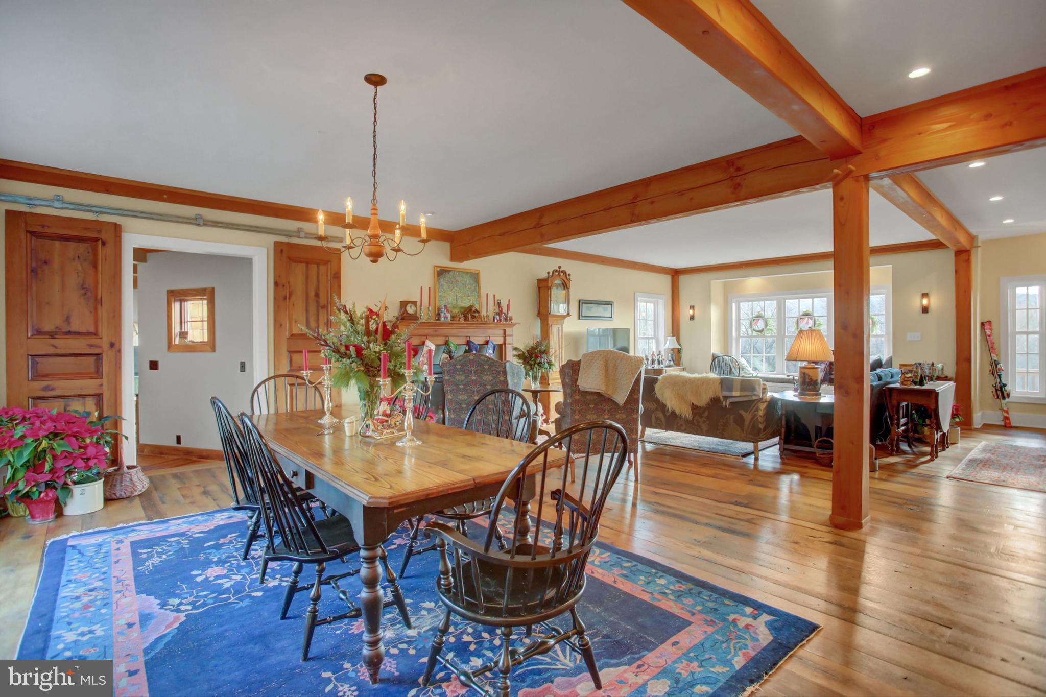 WHITETAIL MOUNTAINSIDE HOMES - Residential