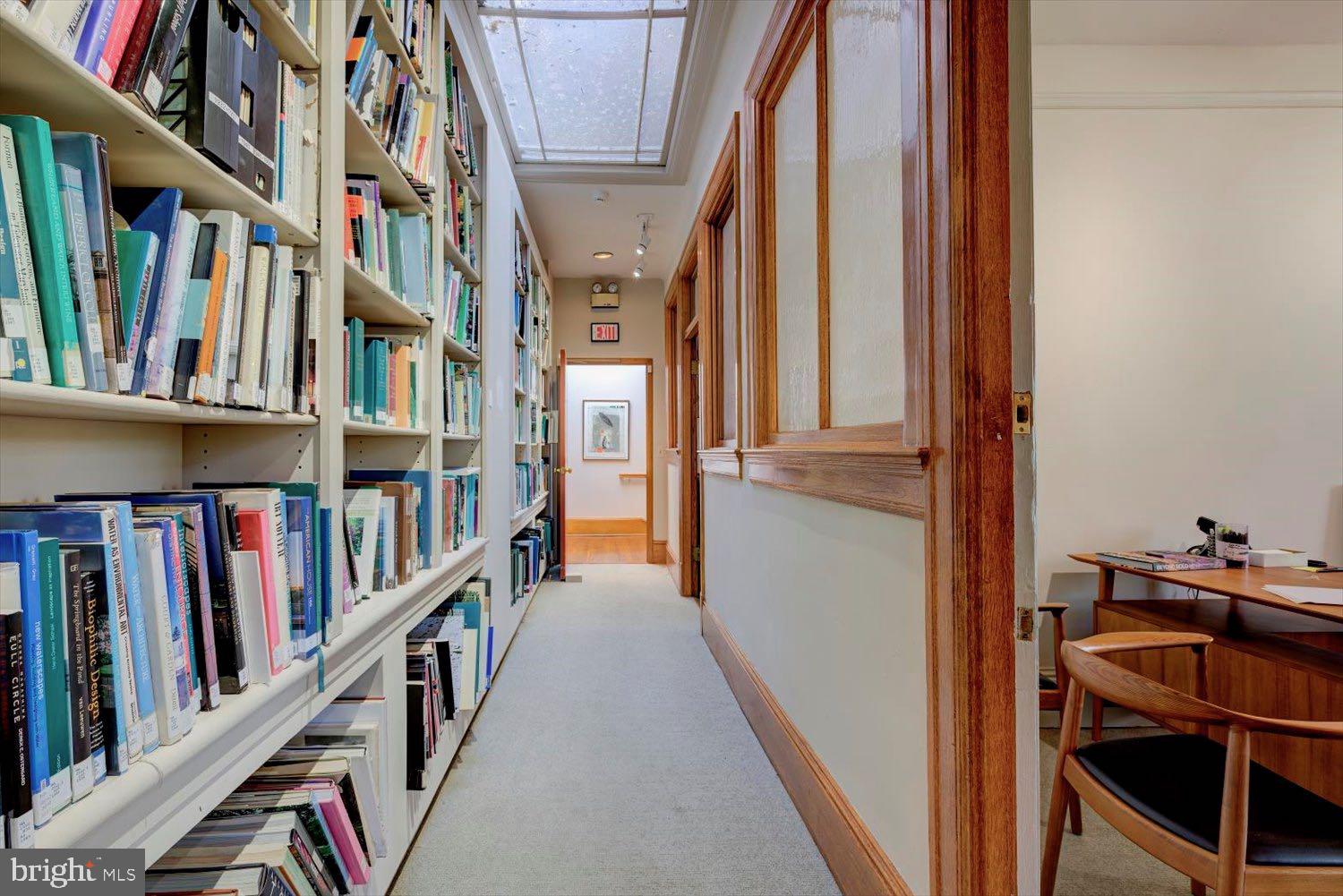 CAPITOL HILL - Residential