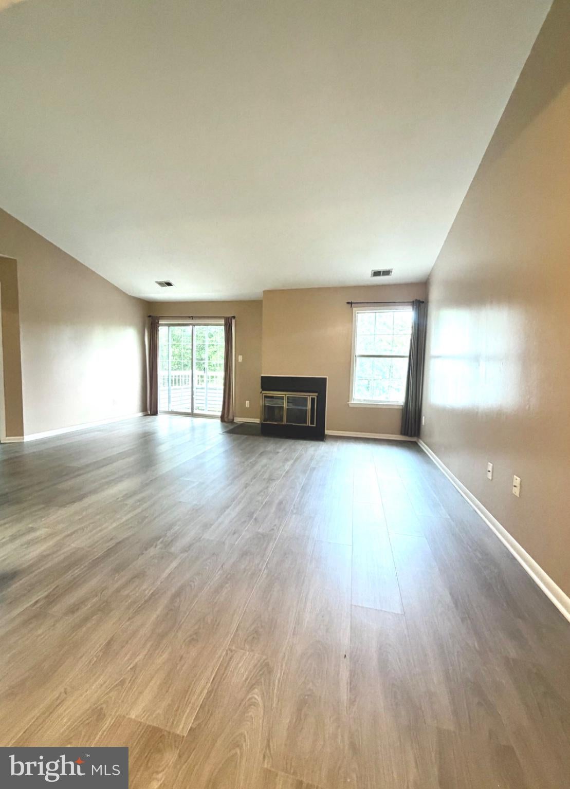 306 TRINITY COURT 12