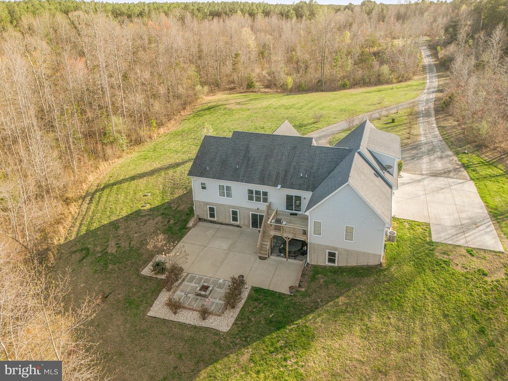 listing image 96
