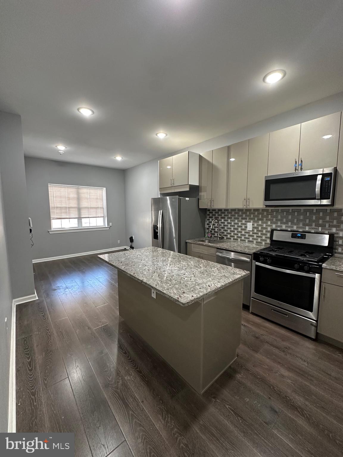 PASSYUNK SQUARE - Residential Lease