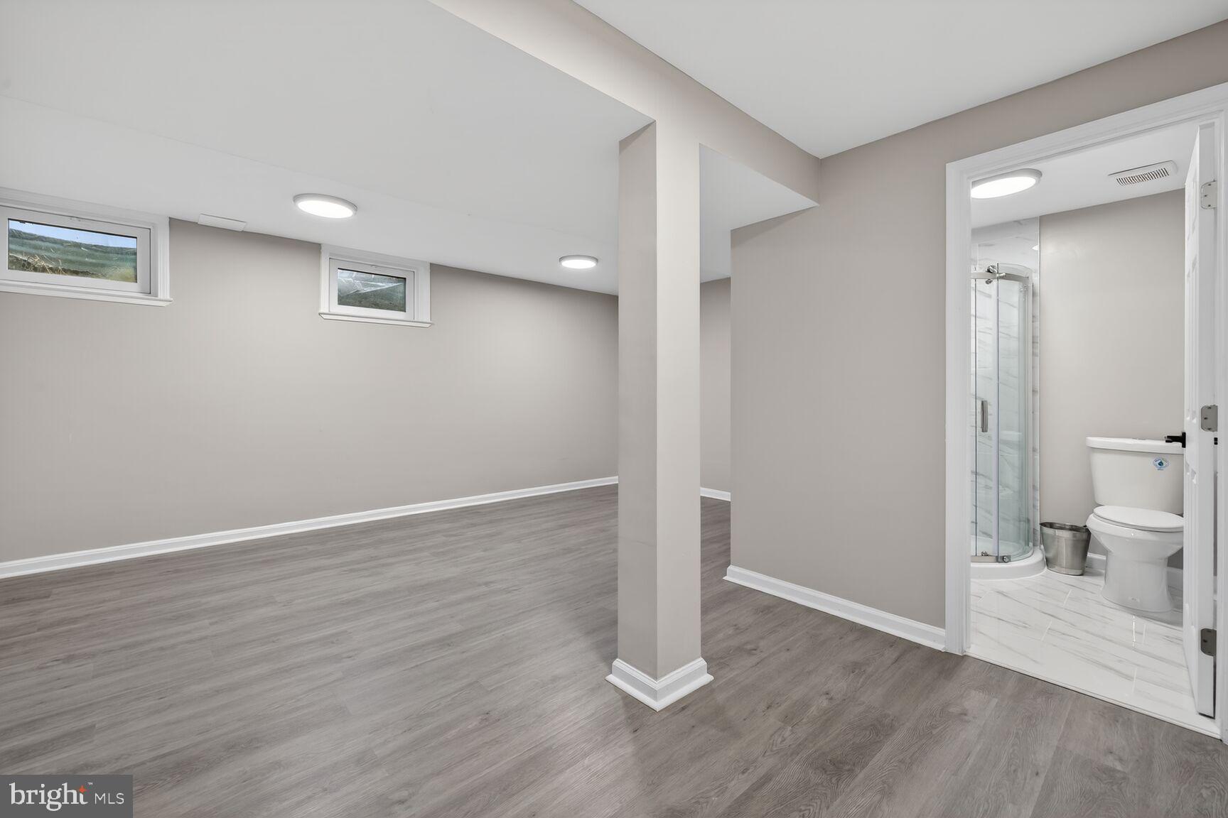 CHURCHILL TOWN SECTOR - Residential