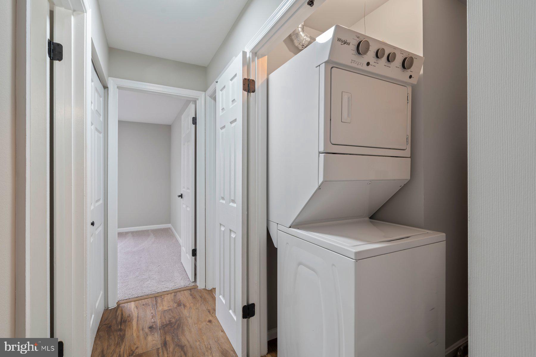 CROMWELL FOUNTAIN - Residential Lease