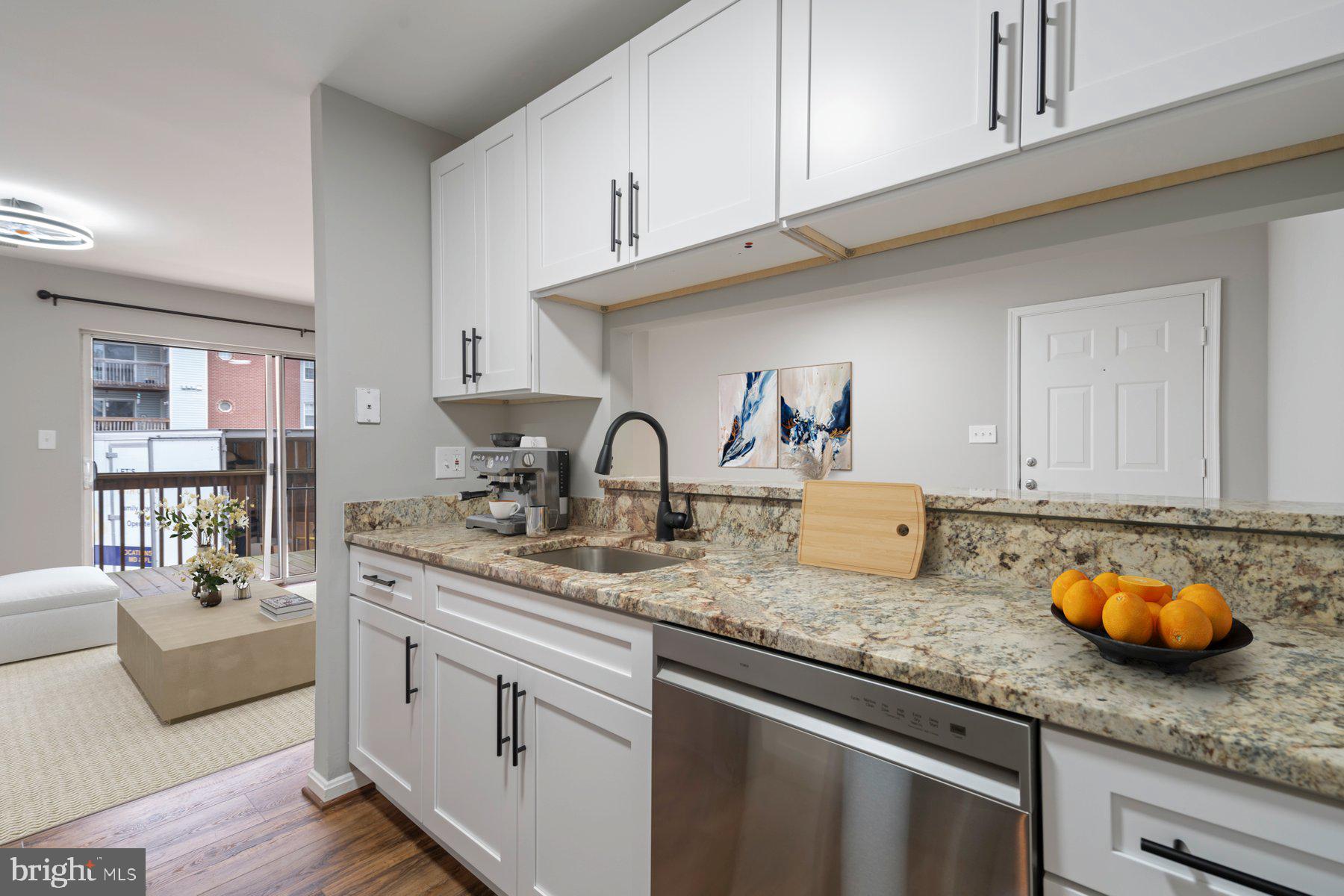 CROMWELL FOUNTAIN - Residential Lease