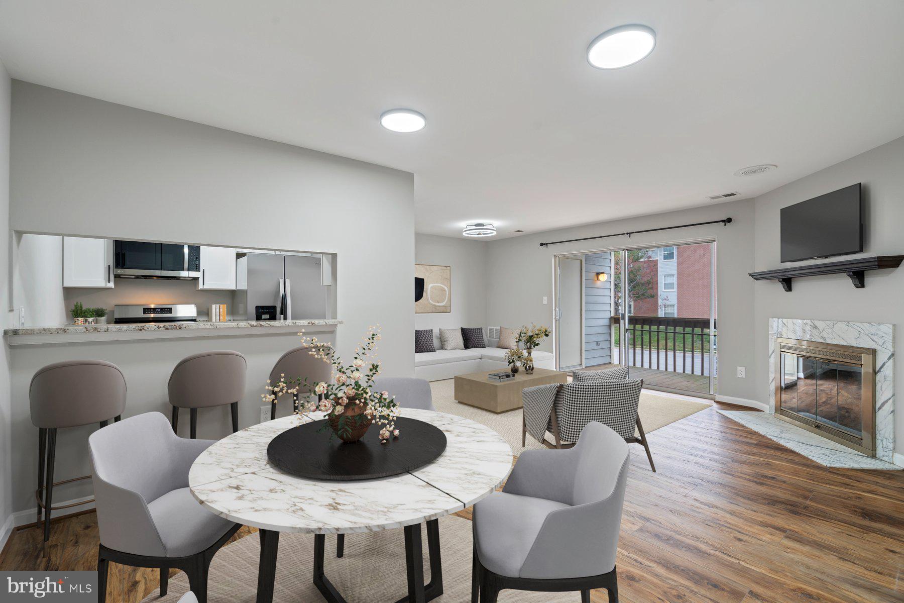 CROMWELL FOUNTAIN - Residential Lease