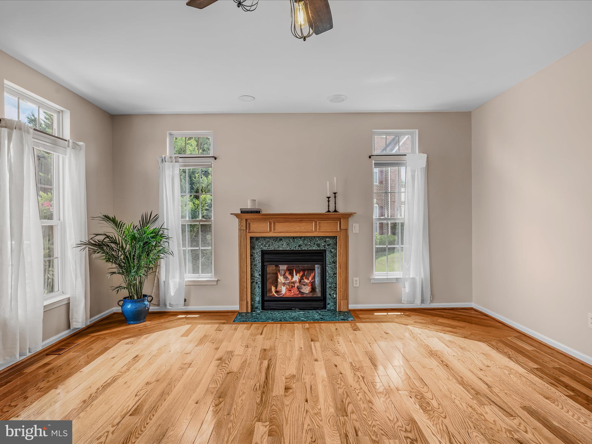 LOCUST HILL - Residential