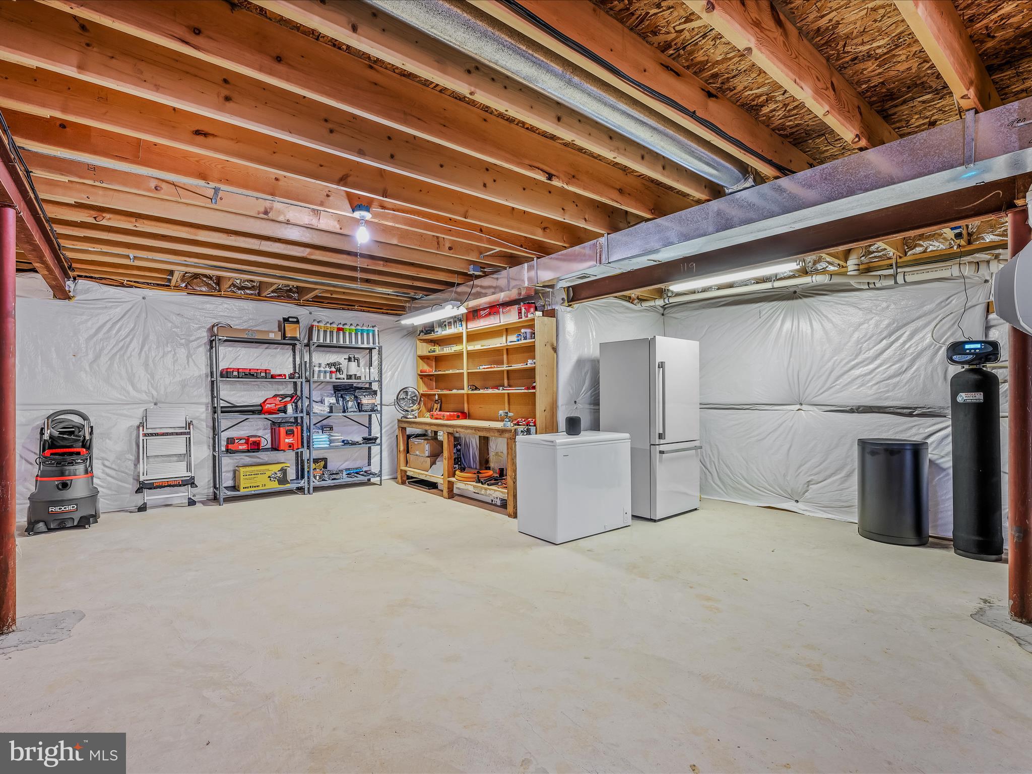 LOCUST HILL - Residential