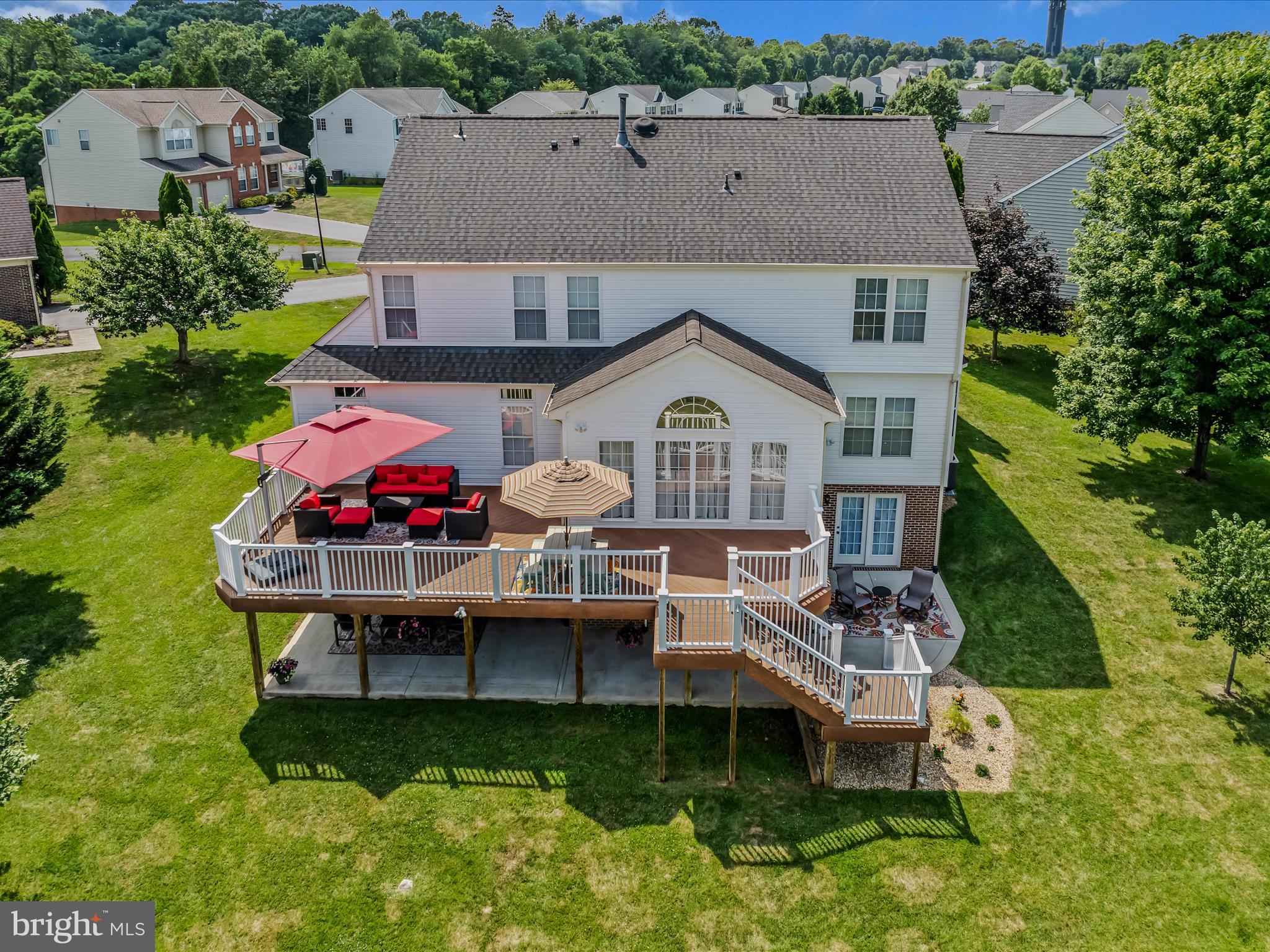 LOCUST HILL - Residential