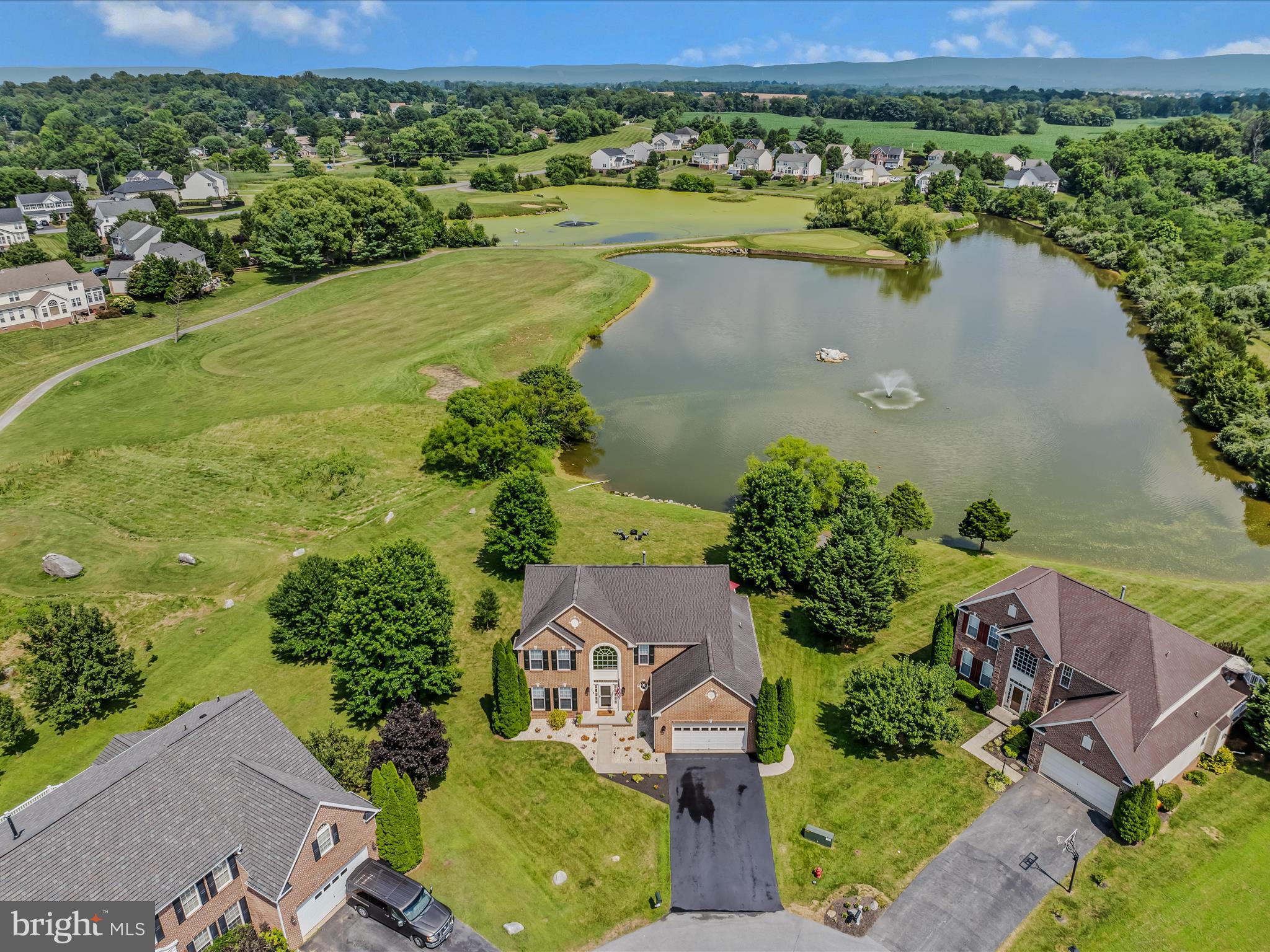 LOCUST HILL - Residential