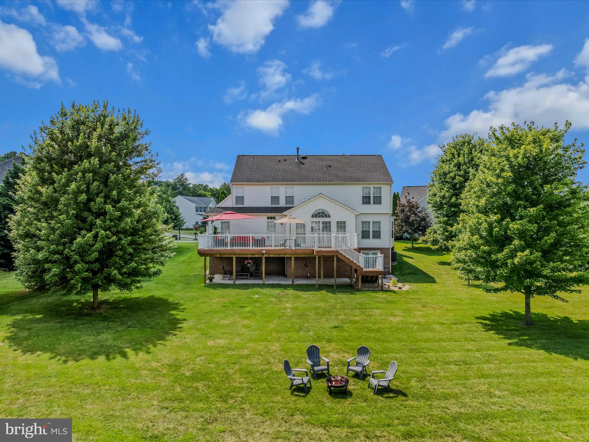 LOCUST HILL - Residential