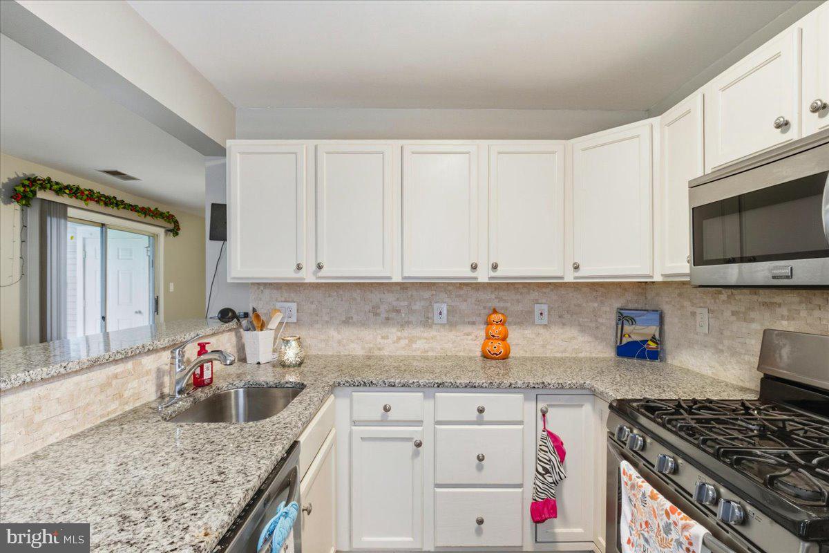 8815 STONE RIDGE CIRCLE 202