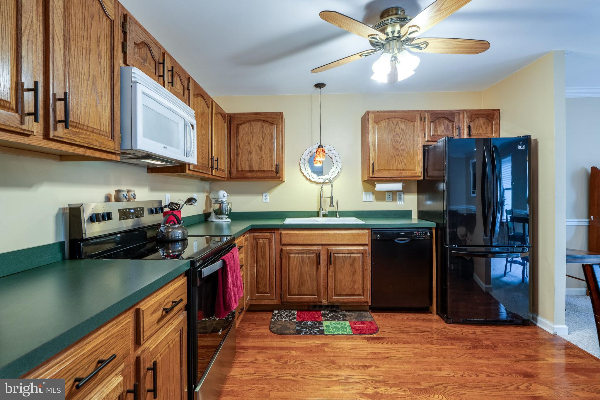 BEACON HILL - Residential