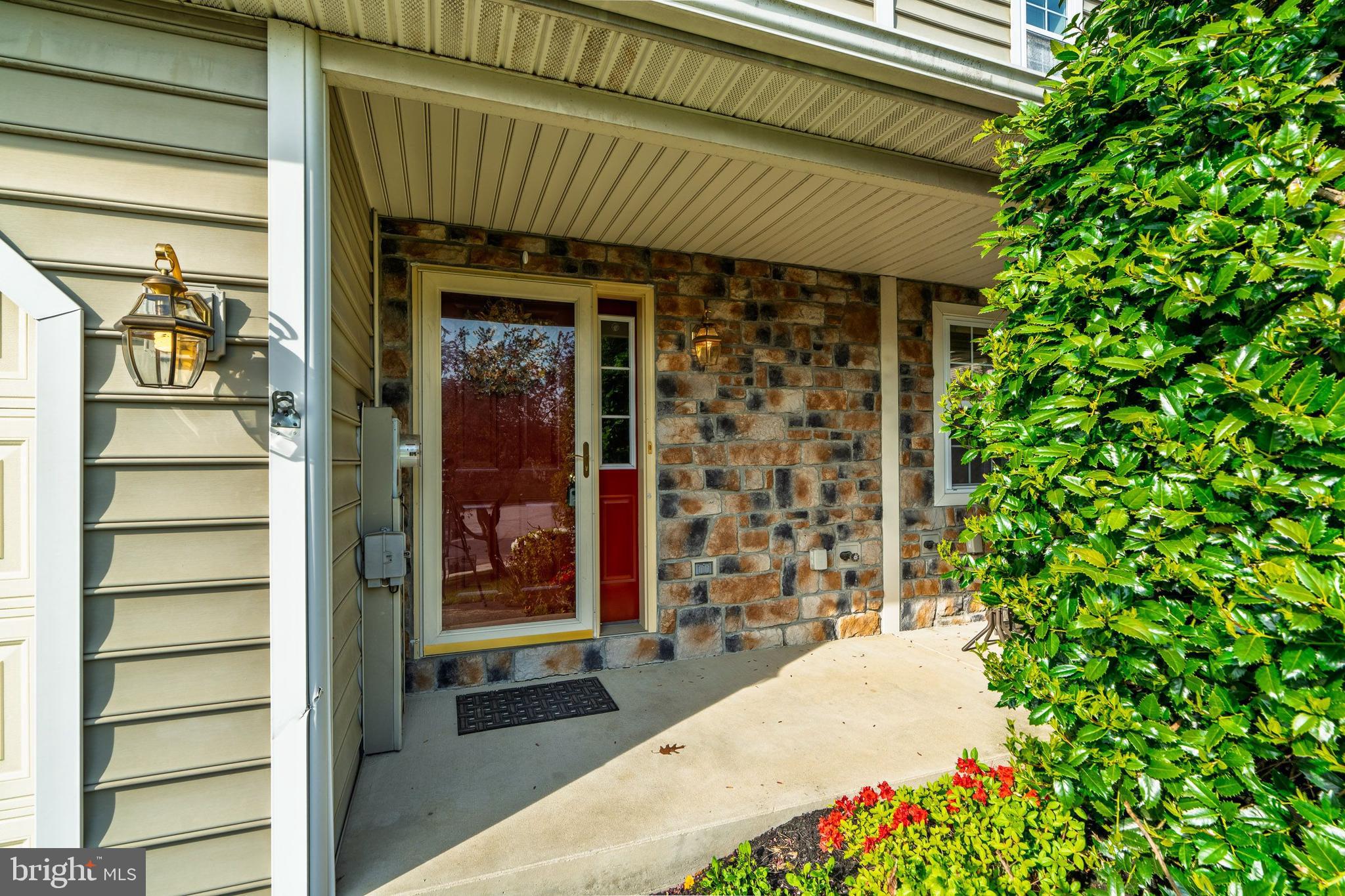1340 SUGAR MAPLE COURT