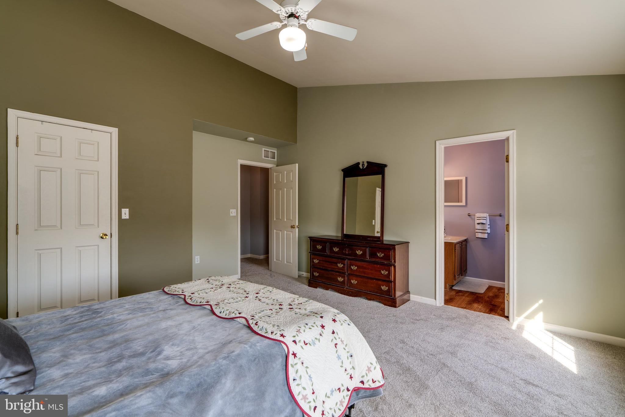 BEACON HILL - Residential