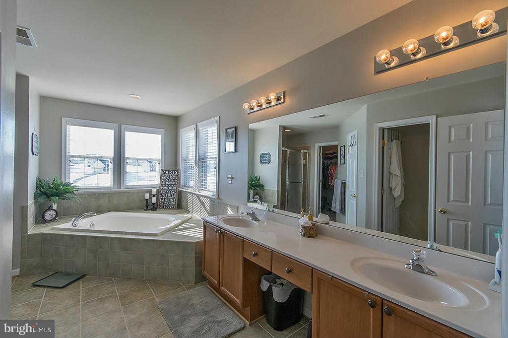 QUAIL RIDGE - Residential