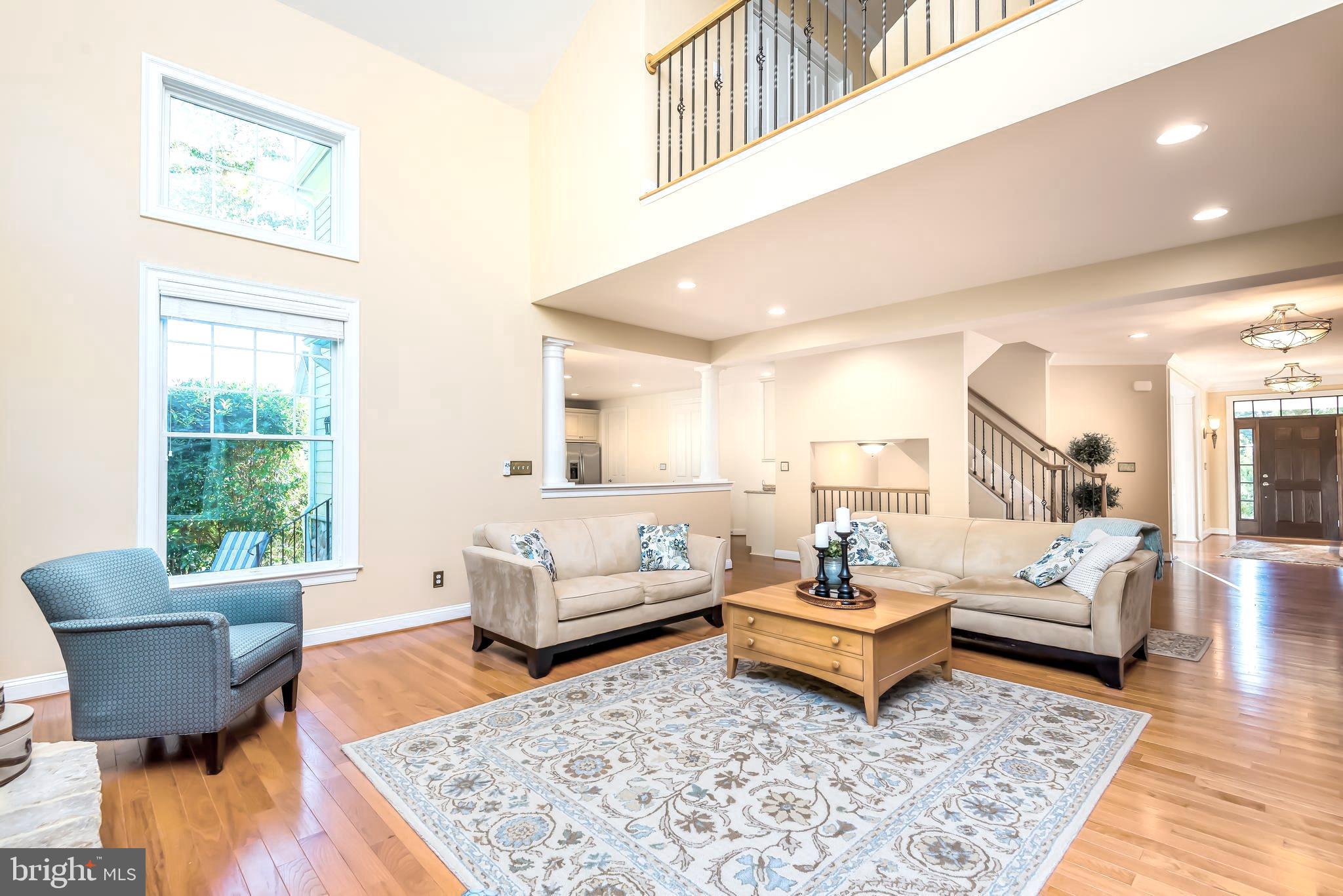 CREEK CROSSING VILLA - Residential