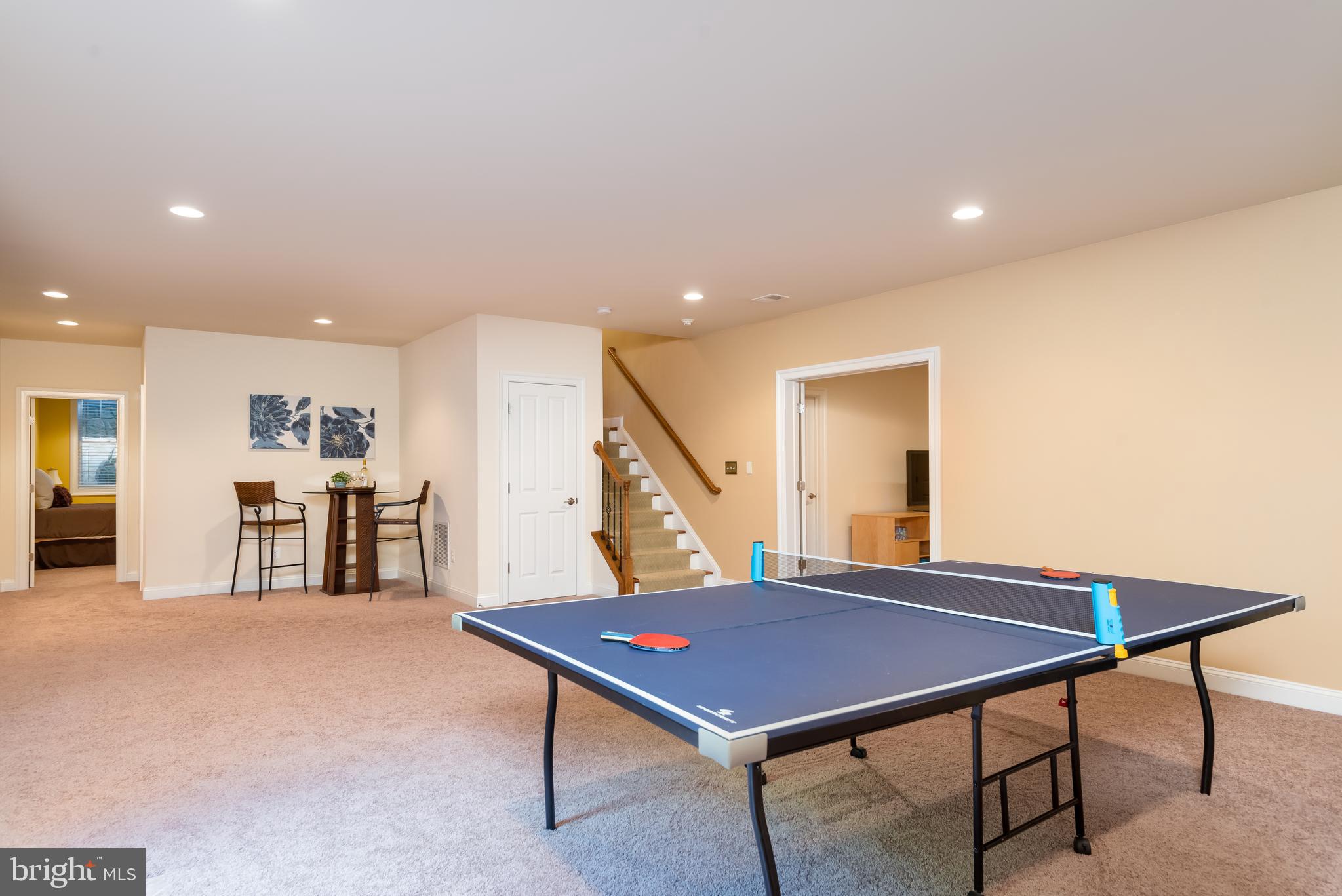 CREEK CROSSING VILLA - Residential