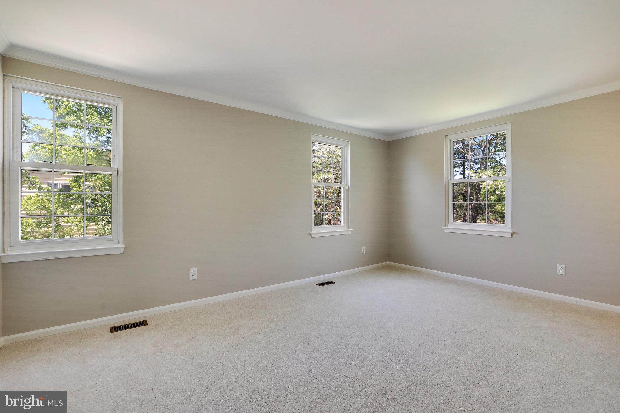 FRANCONIA COMMONS - Residential