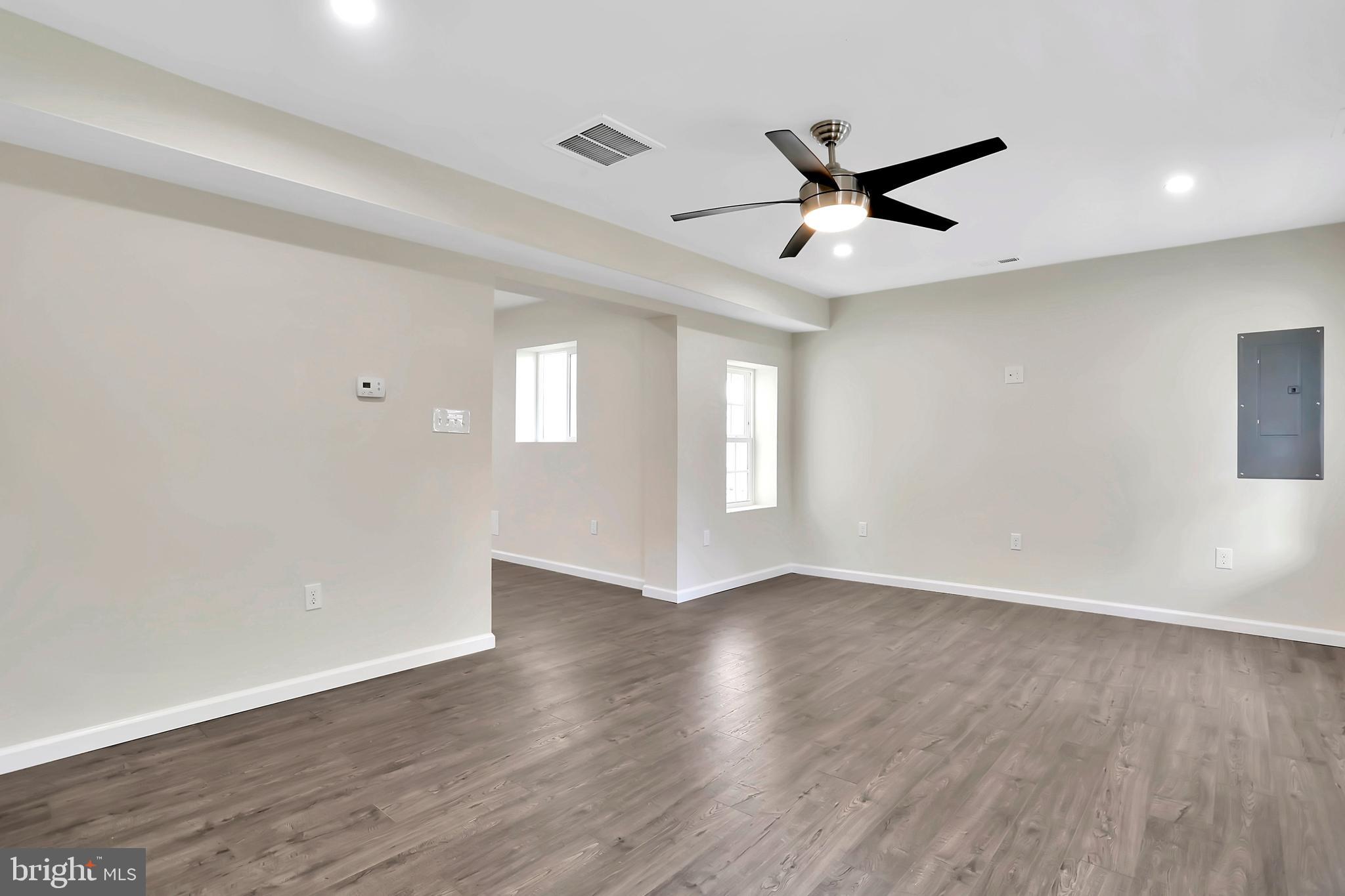 DOWNTOWN MARTINSBURG - Residential