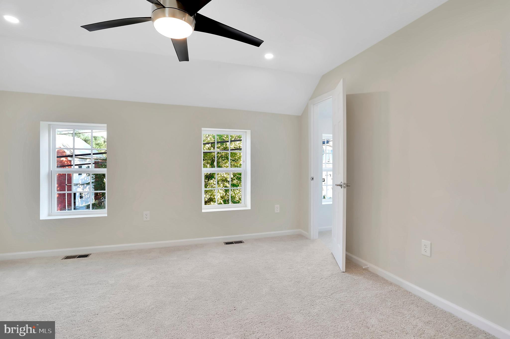 DOWNTOWN MARTINSBURG - Residential