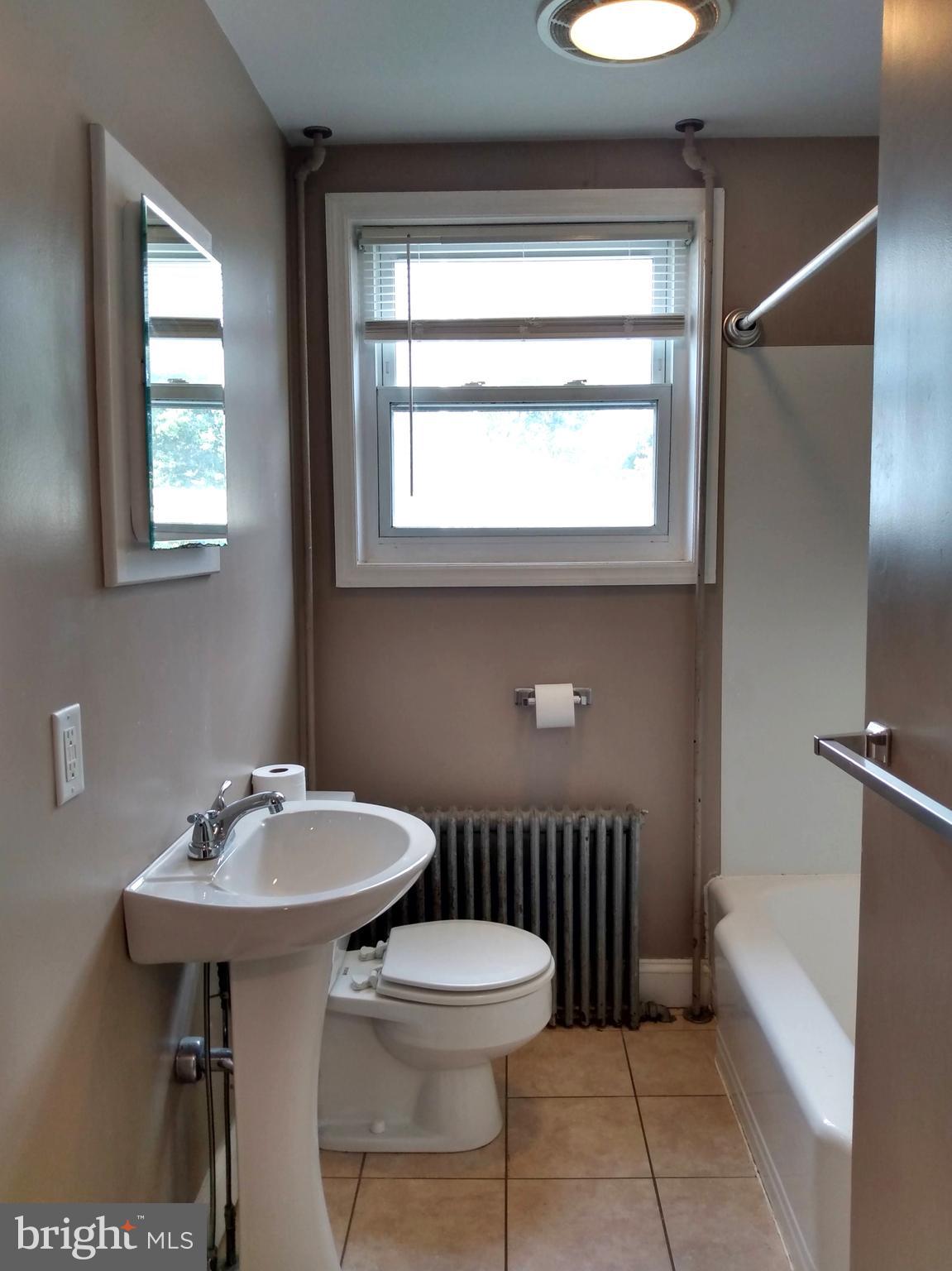 COLDBROOK - Residential Lease