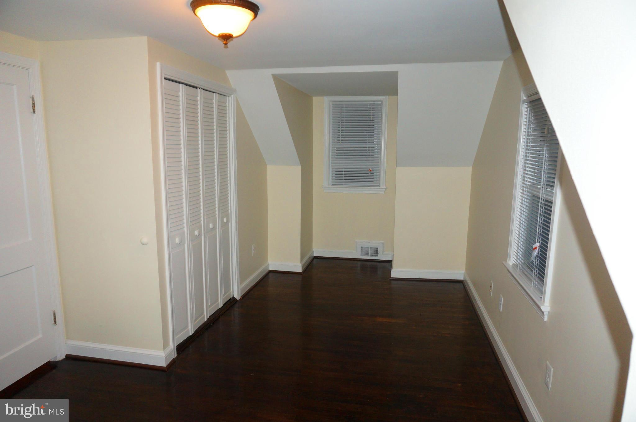 ROGERS HEIGHTS - Residential