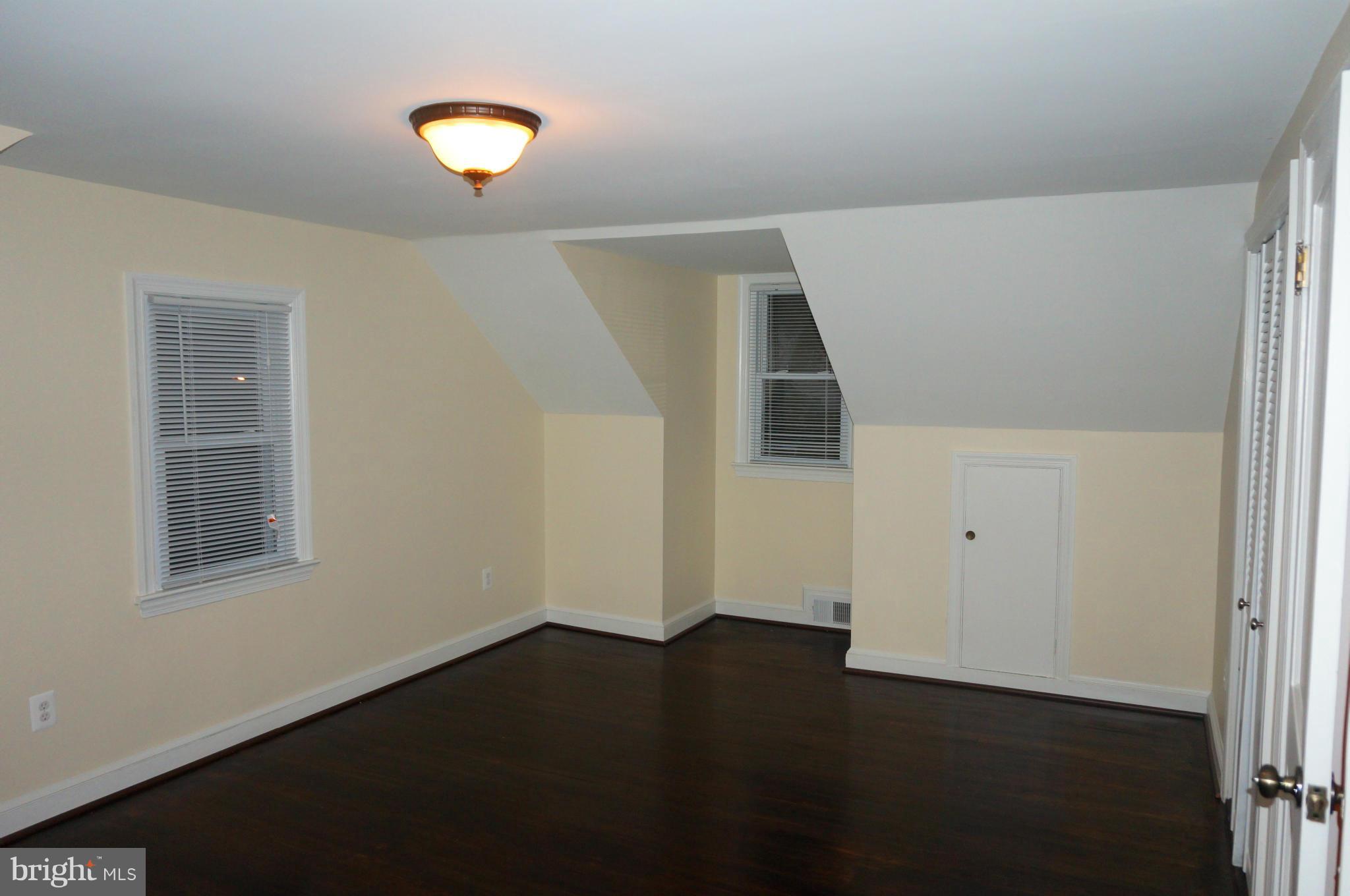 ROGERS HEIGHTS - Residential